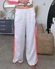 Ensemble veste + Pantalon en lin écru à bandes latérales fluo