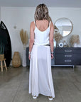 Débardeur blanc à encolure en V