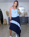 Jupe Plissée asymétrique bleu marine et bleu ciel