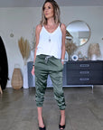 Pantalon cargo satiné kaki