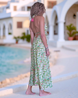 Robe verte dos nu en soie