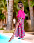 Jupe fuchsia fendue
