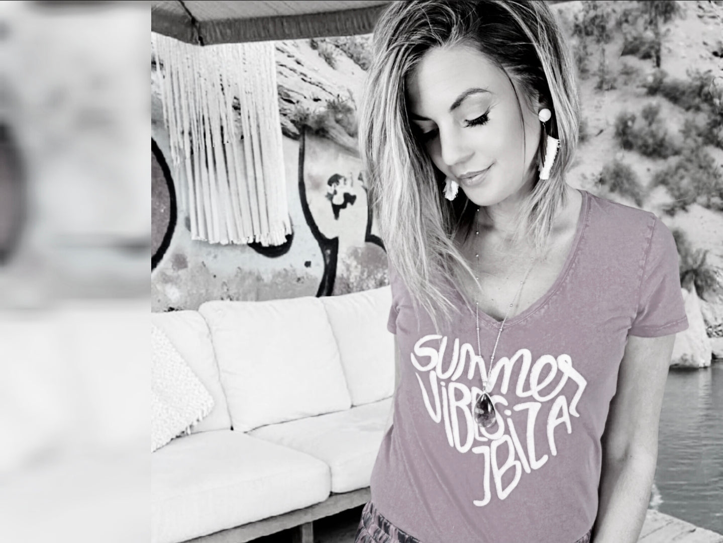 •Débardeurs - Tee-Shirts