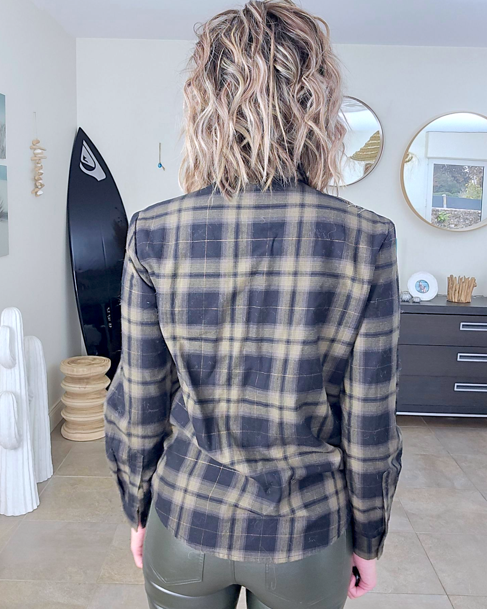 Chemise perles bijoux