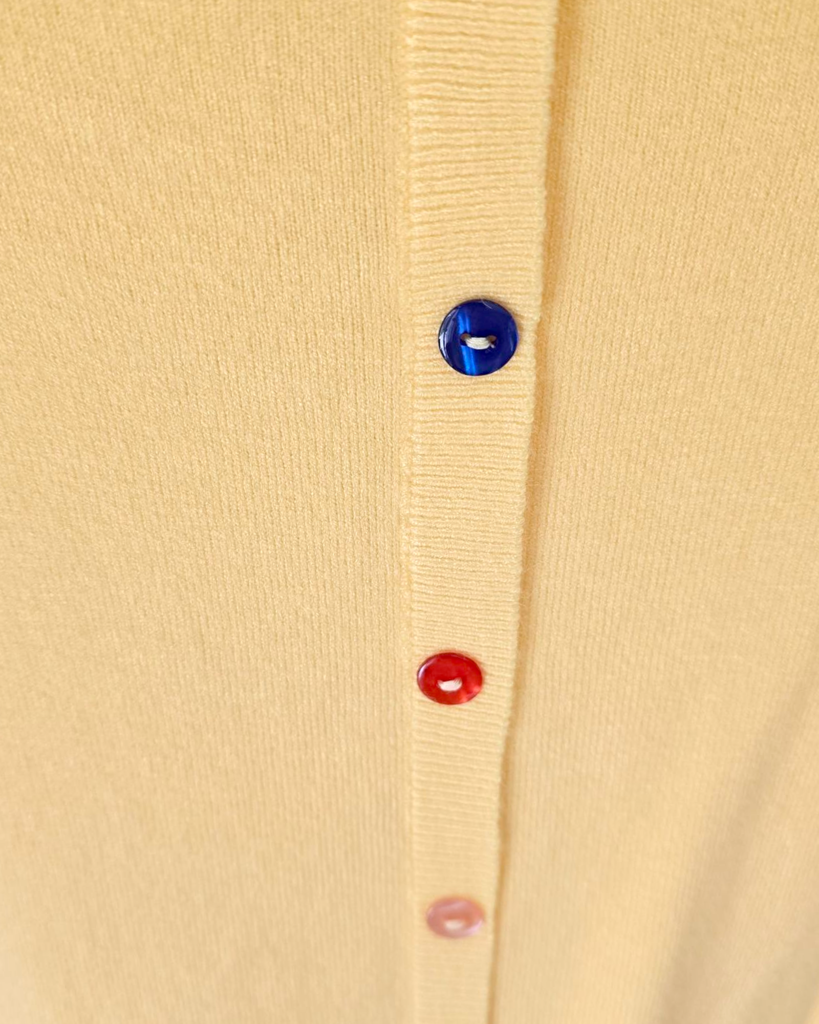 Pull yellow