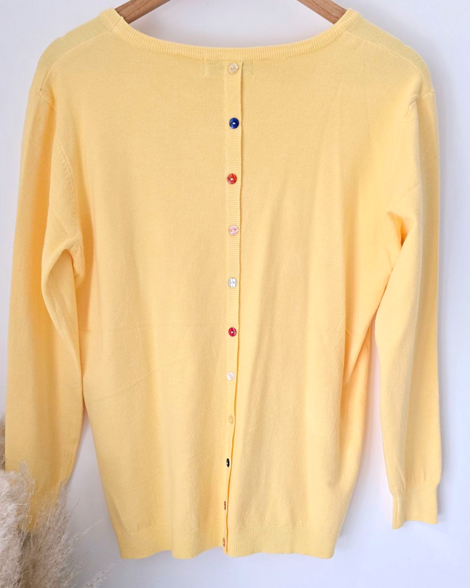 Pull yellow
