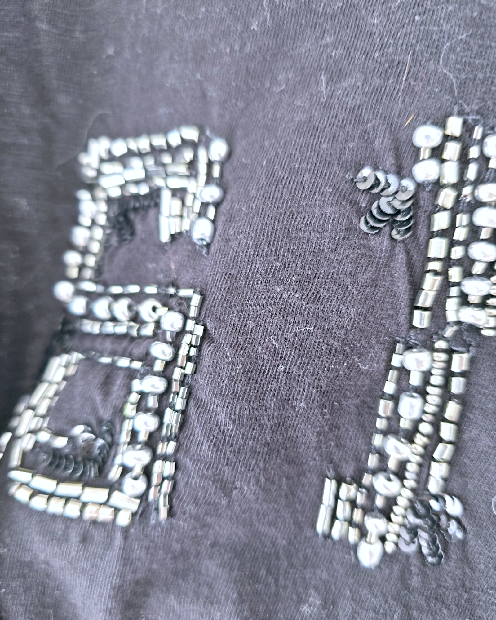 Tee-shirt perles bijoux