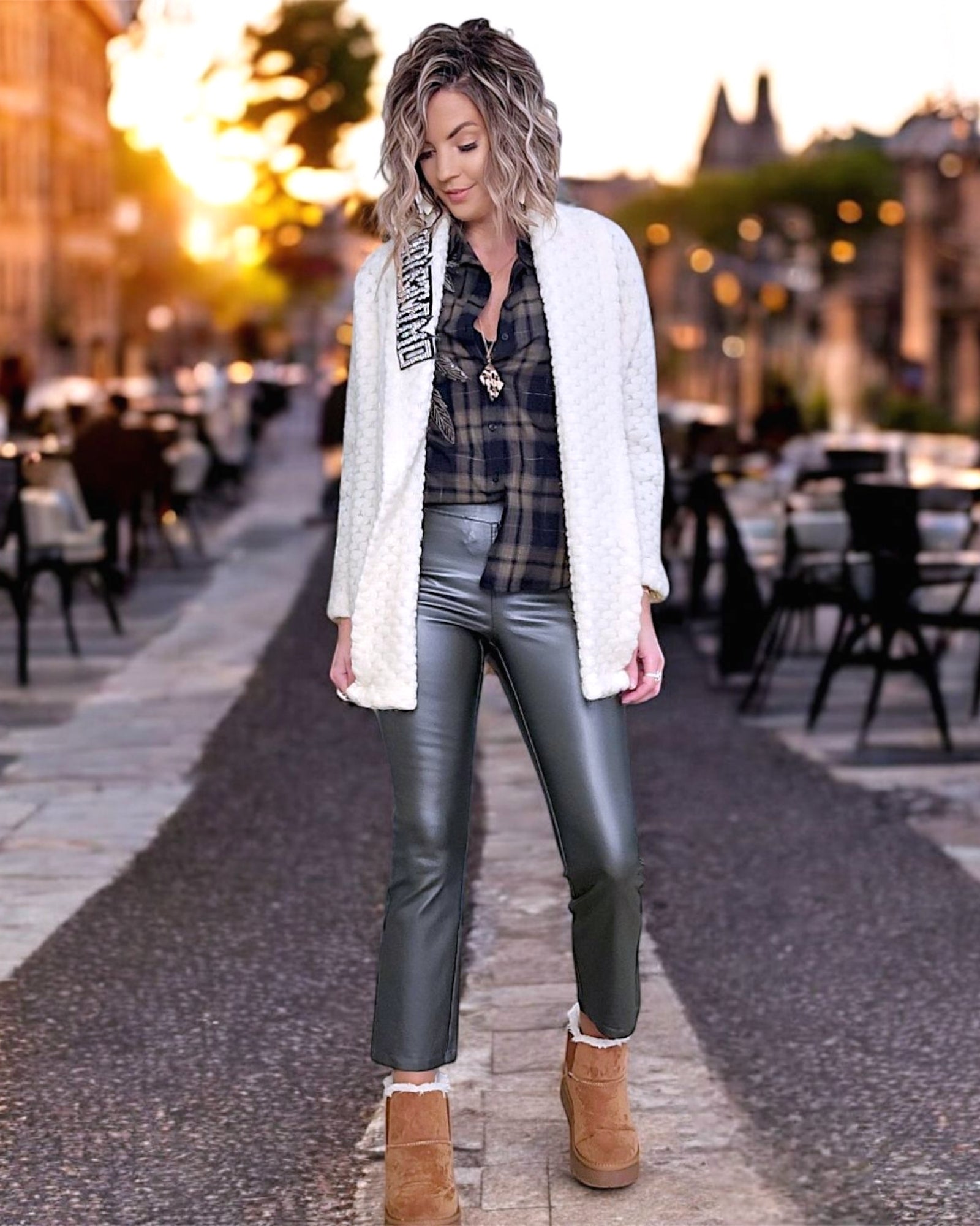 Chemise perles bijoux