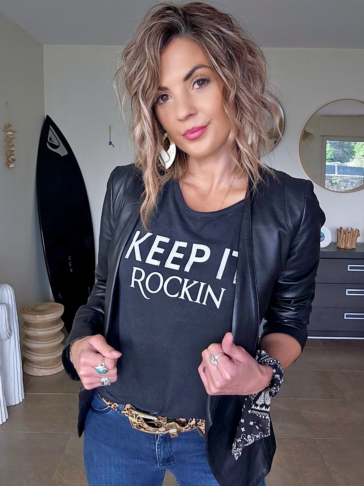 Veste cuir + T-shirt