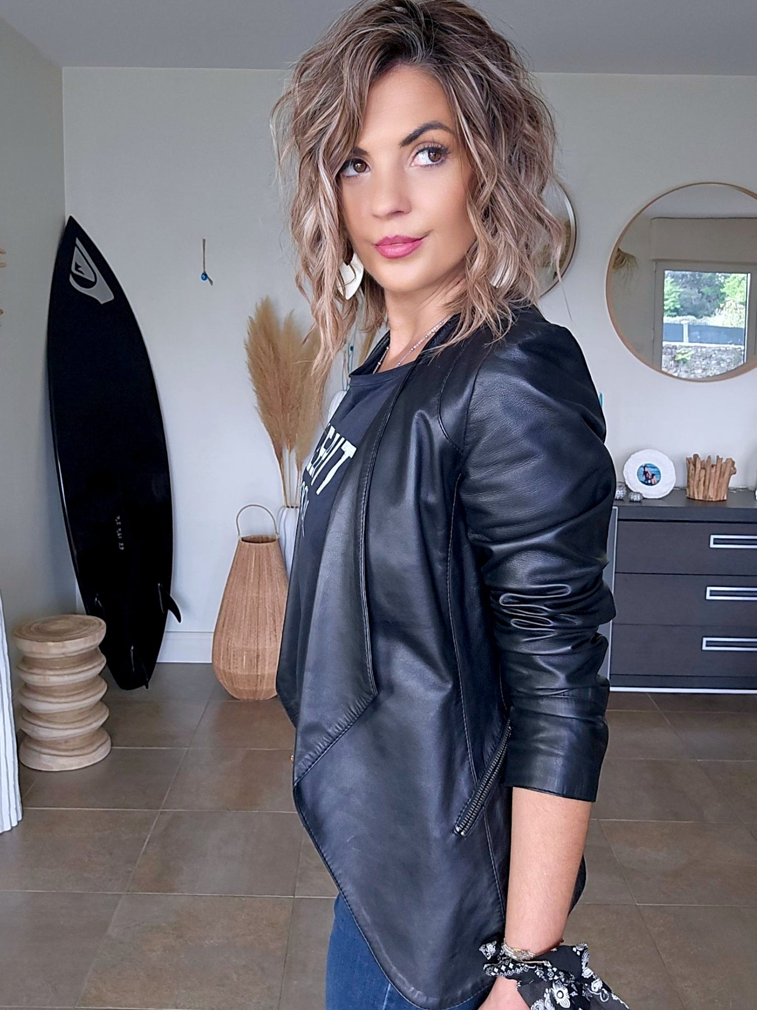 Veste cuir + T-shirt