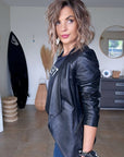 Veste cuir + T-shirt