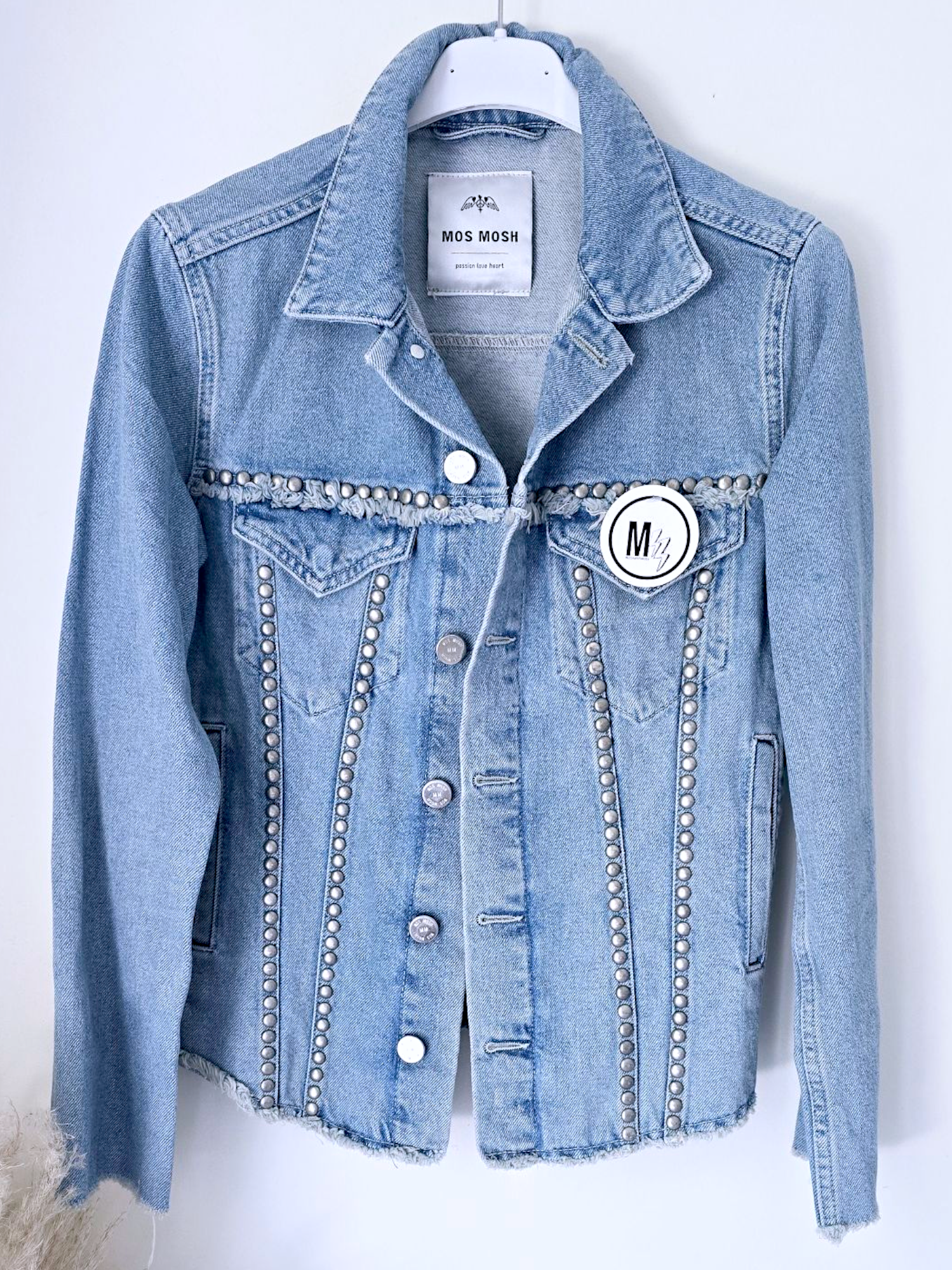 Veste denim cloutés