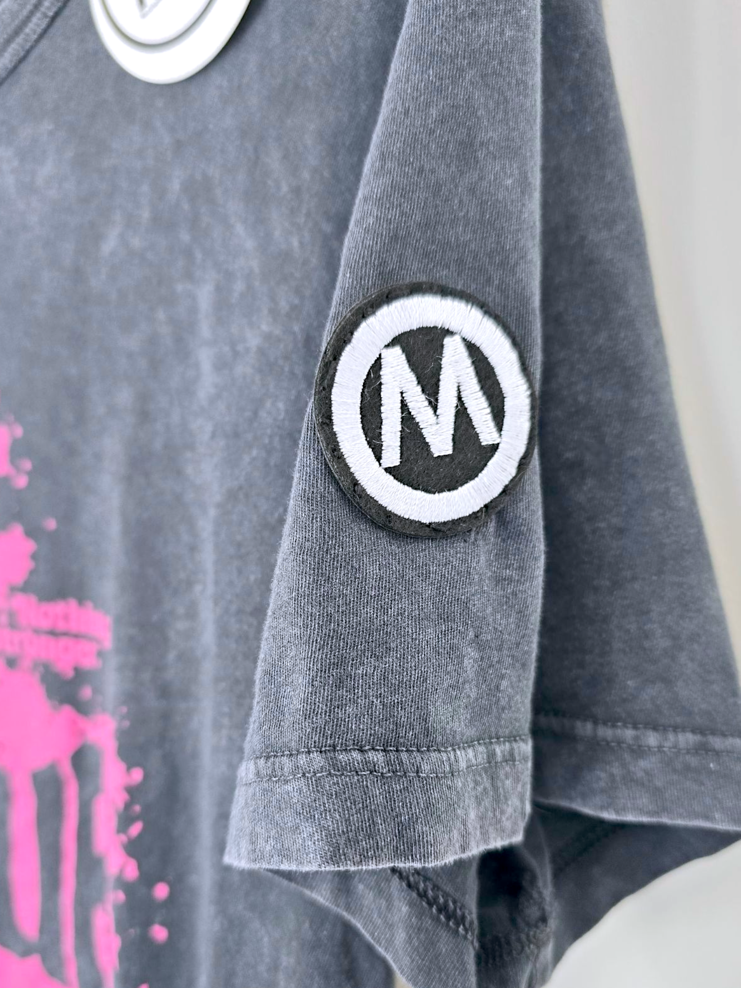 Tee-shirt love