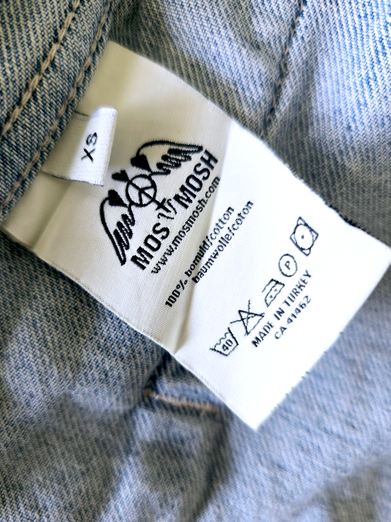 Veste denim cloutés