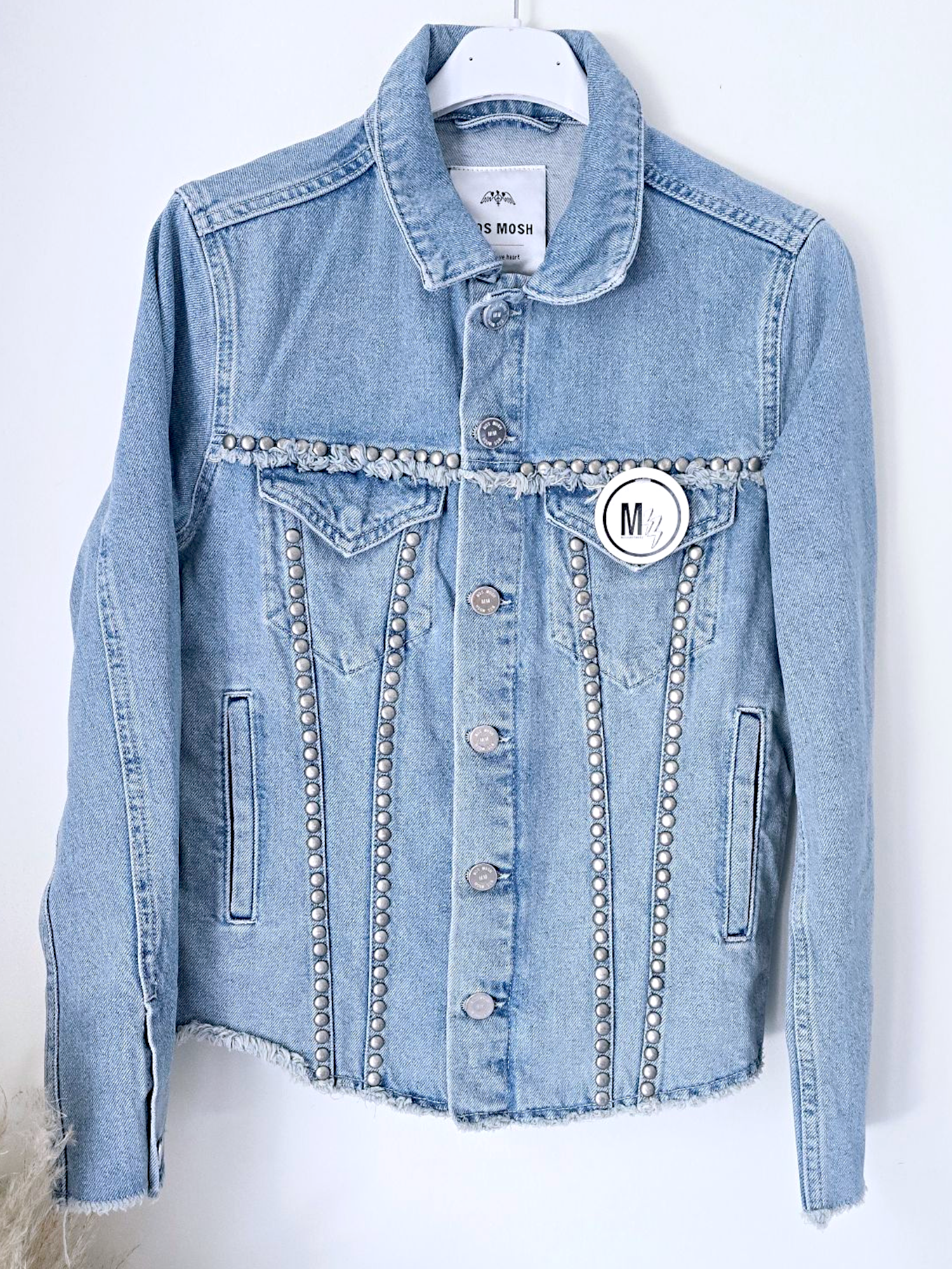 Veste denim cloutés