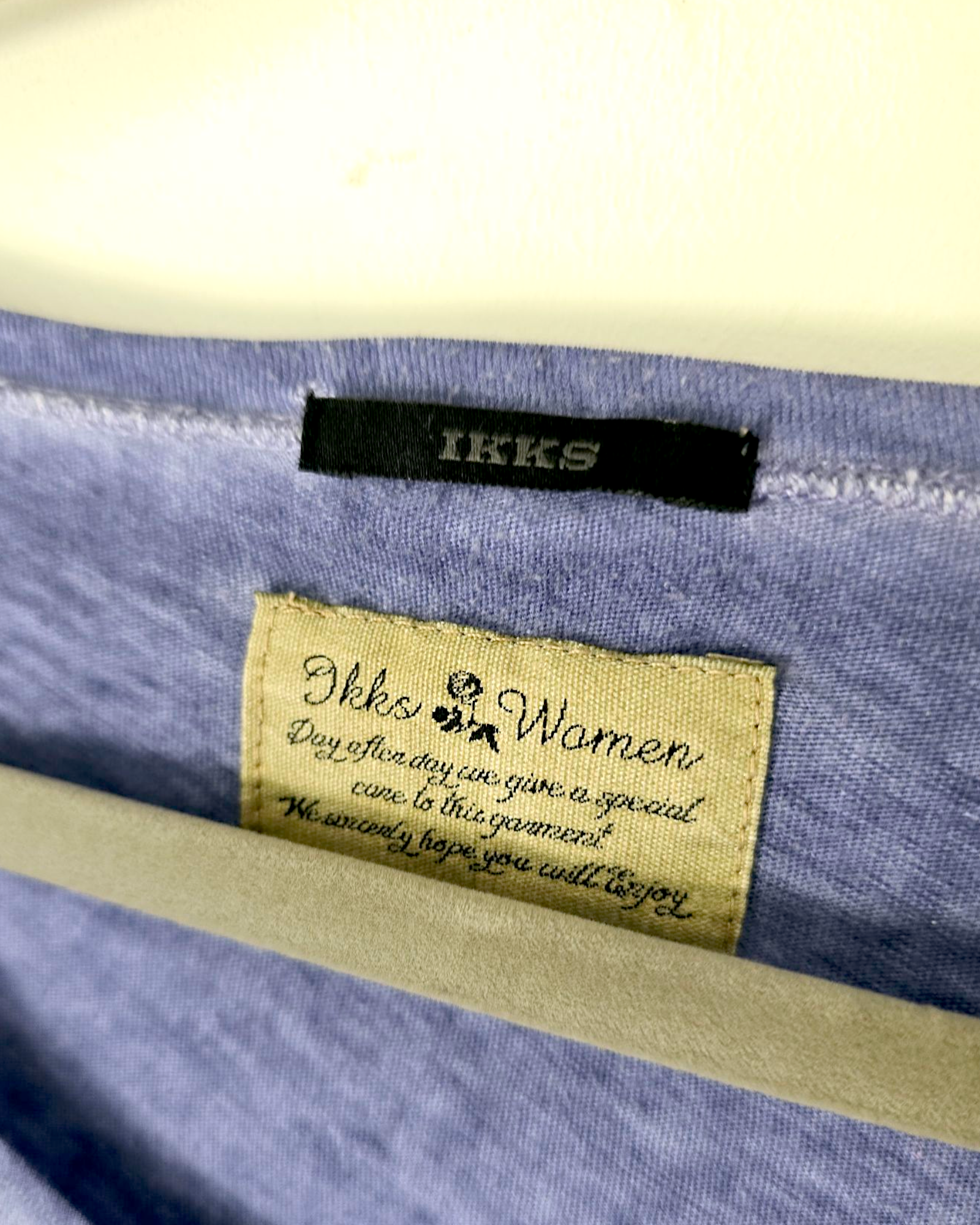 Tee-shirt fin bleu