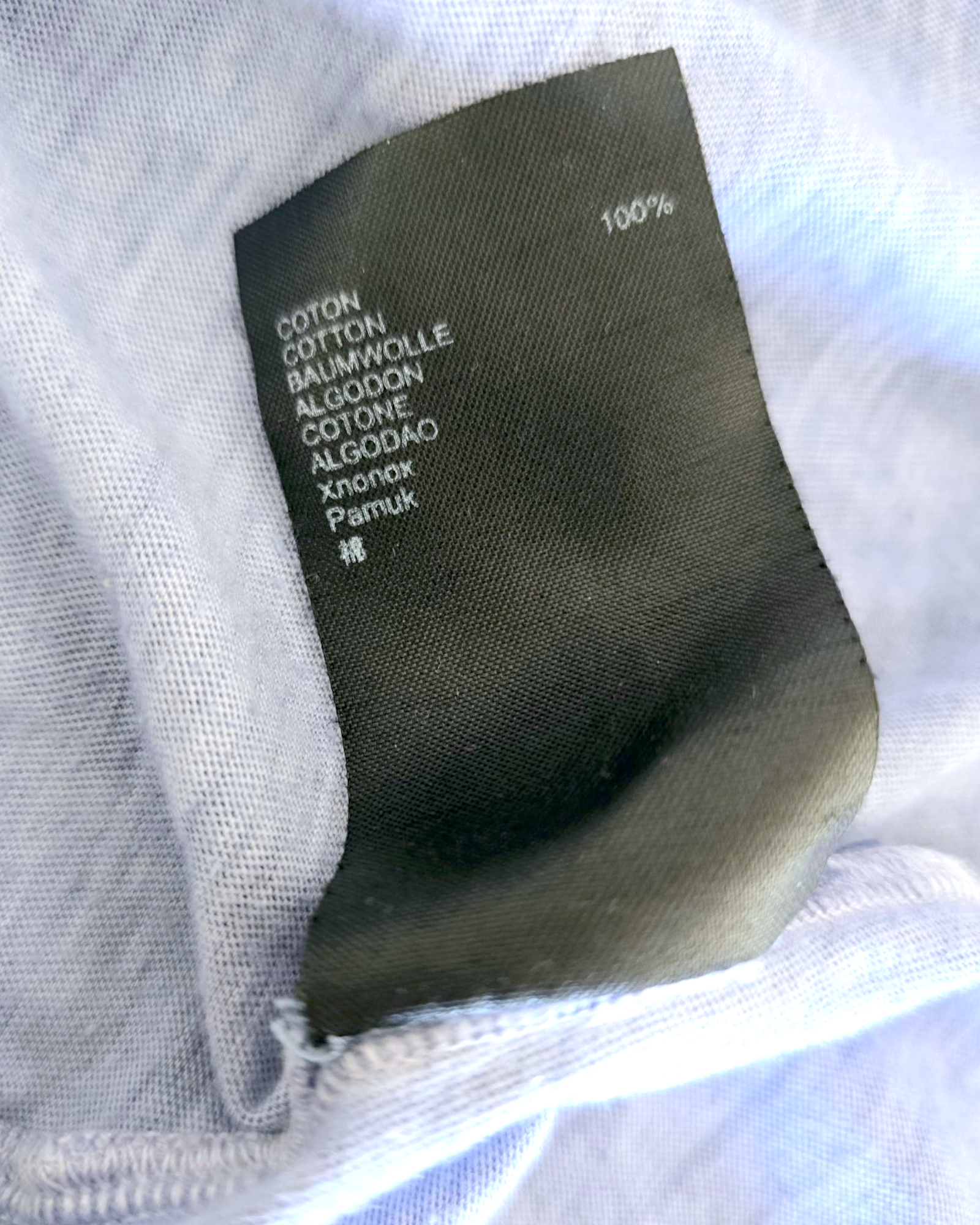 Tee-shirt fin bleu