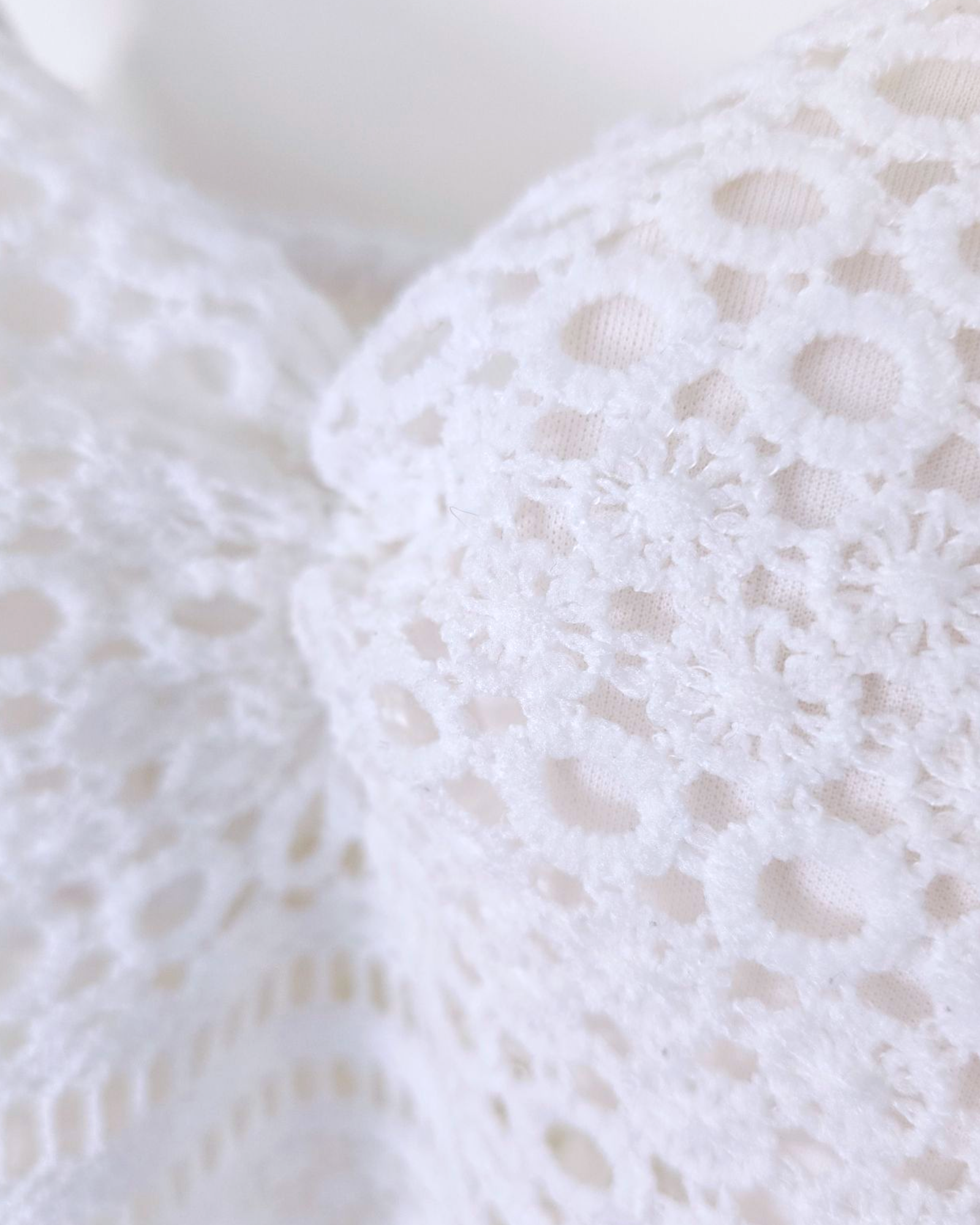 Débardeur top crop crochet