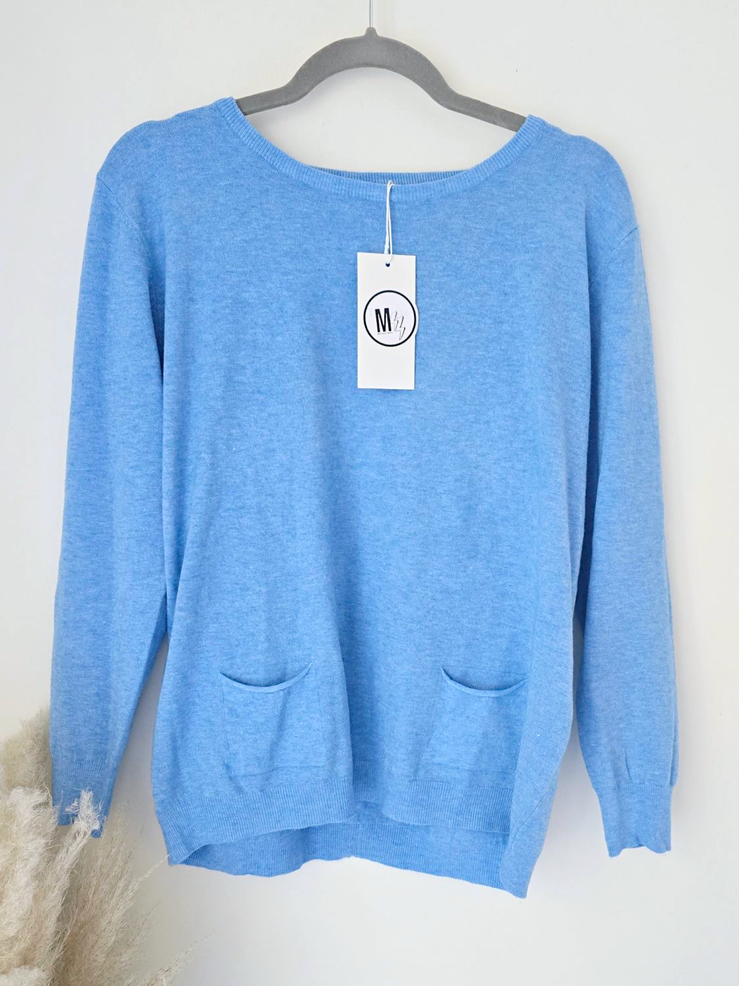 Pull blue