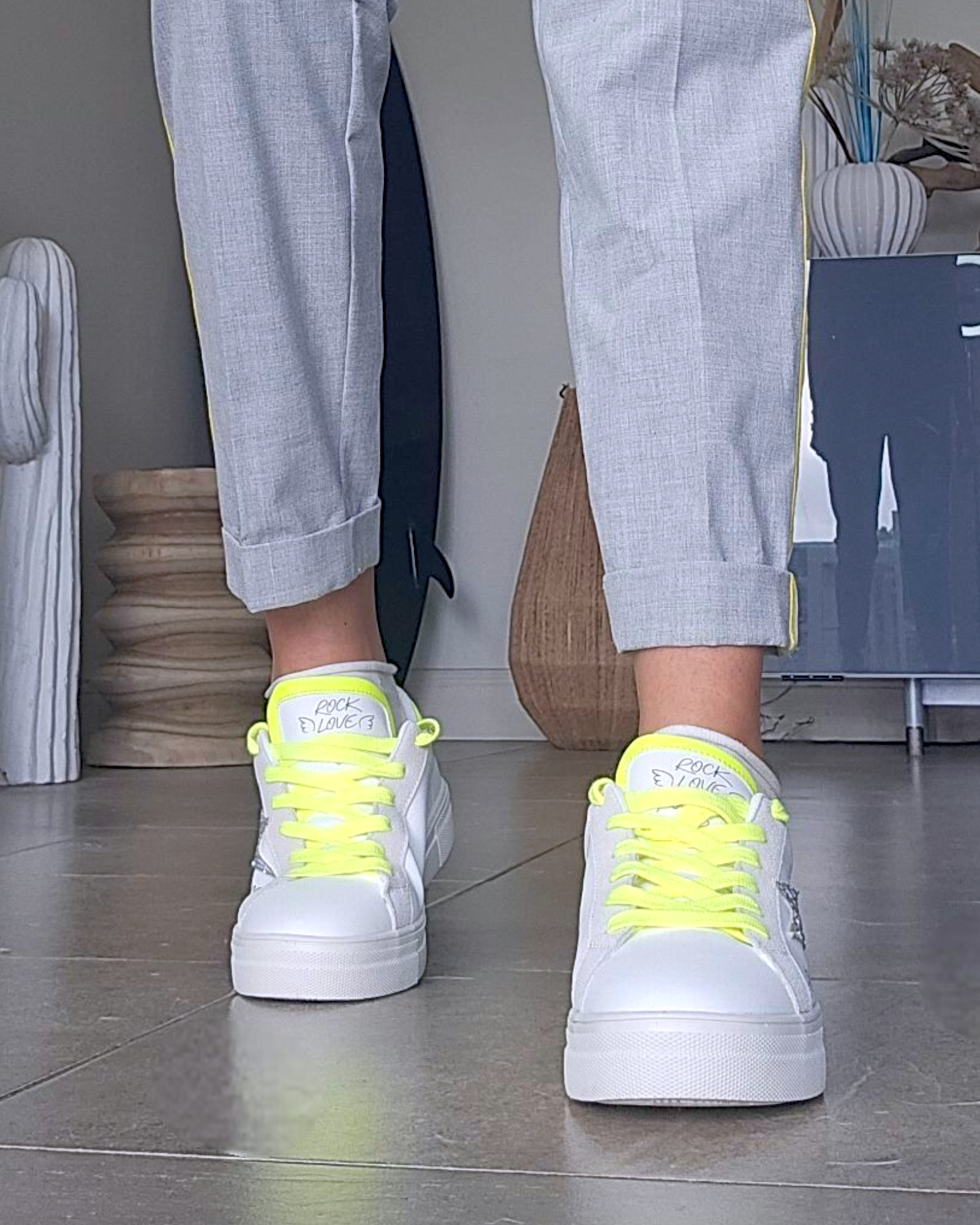 🔥Baskets éclair fluo