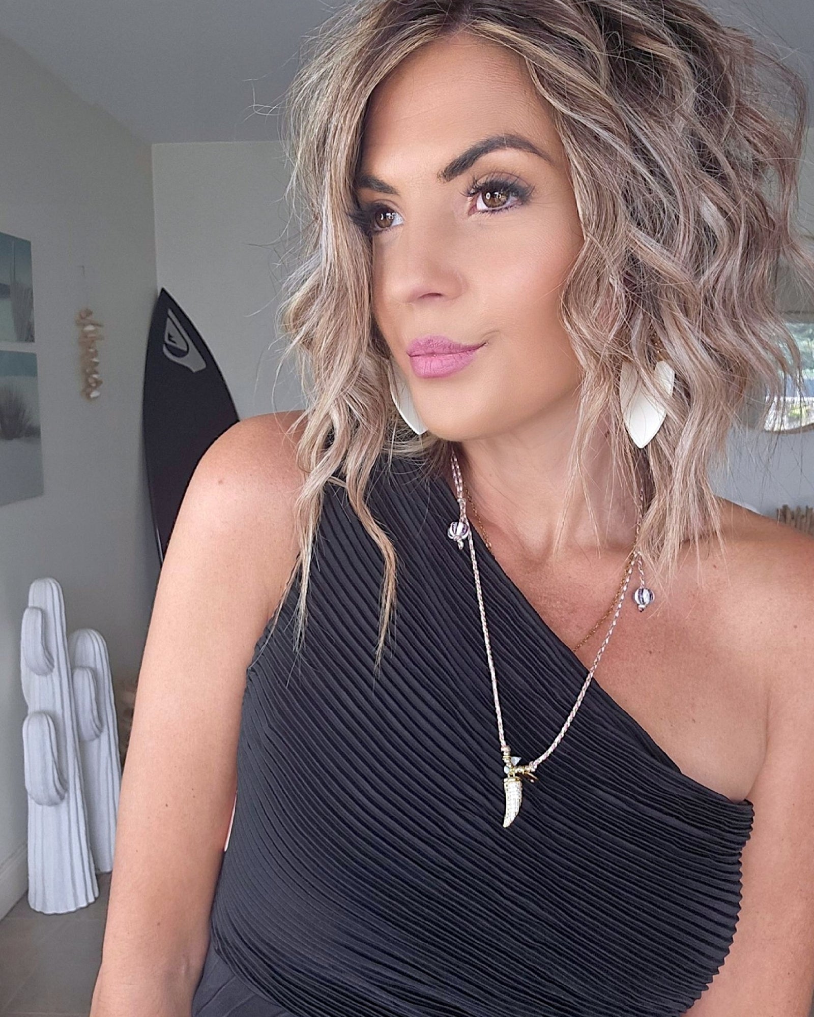 Robe asymétrique black