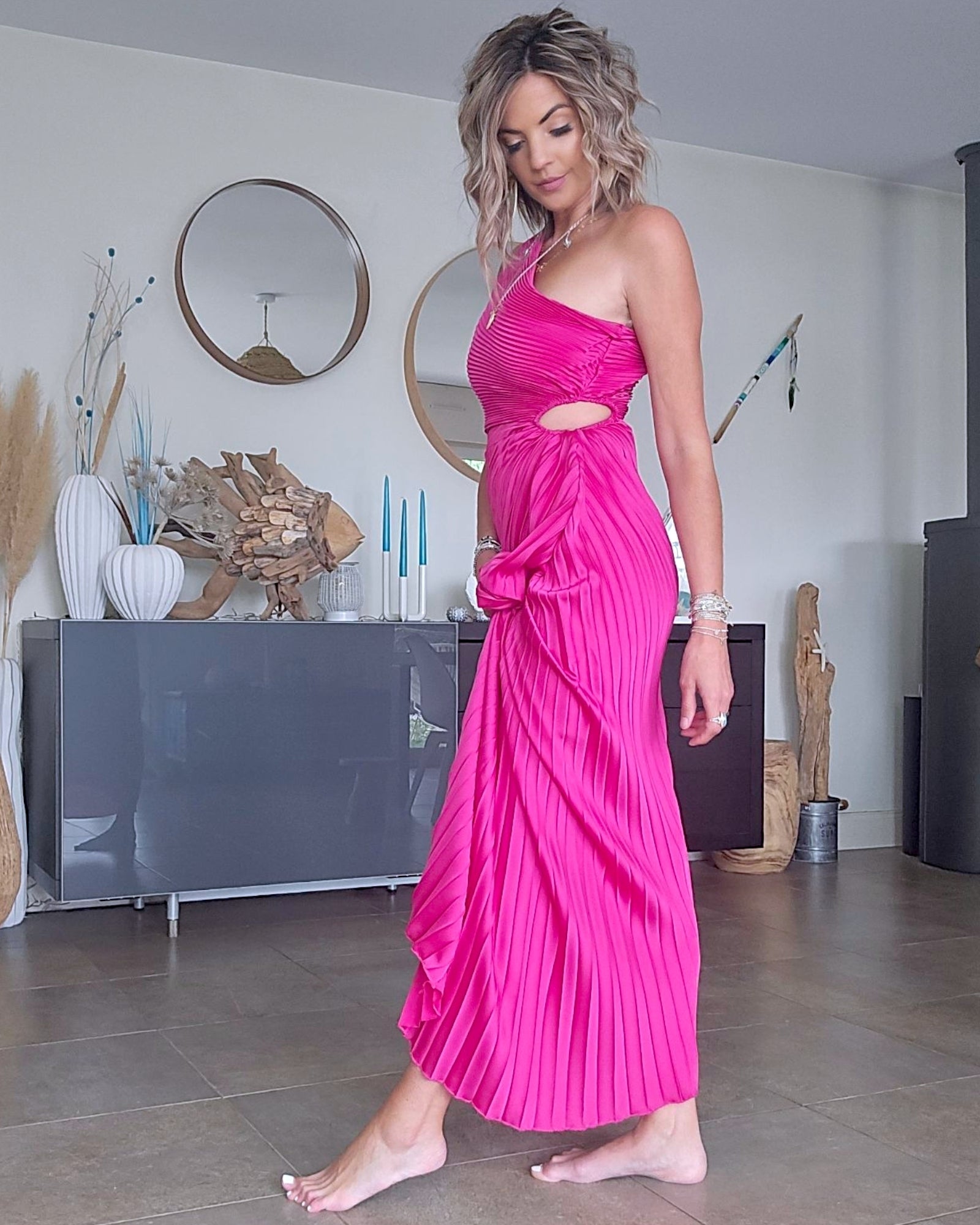 Robe asymétrique fuchsia