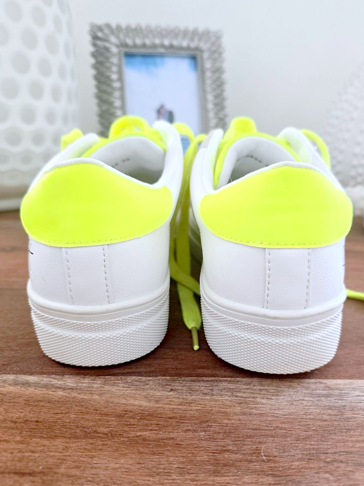 🔥Baskets éclair fluo