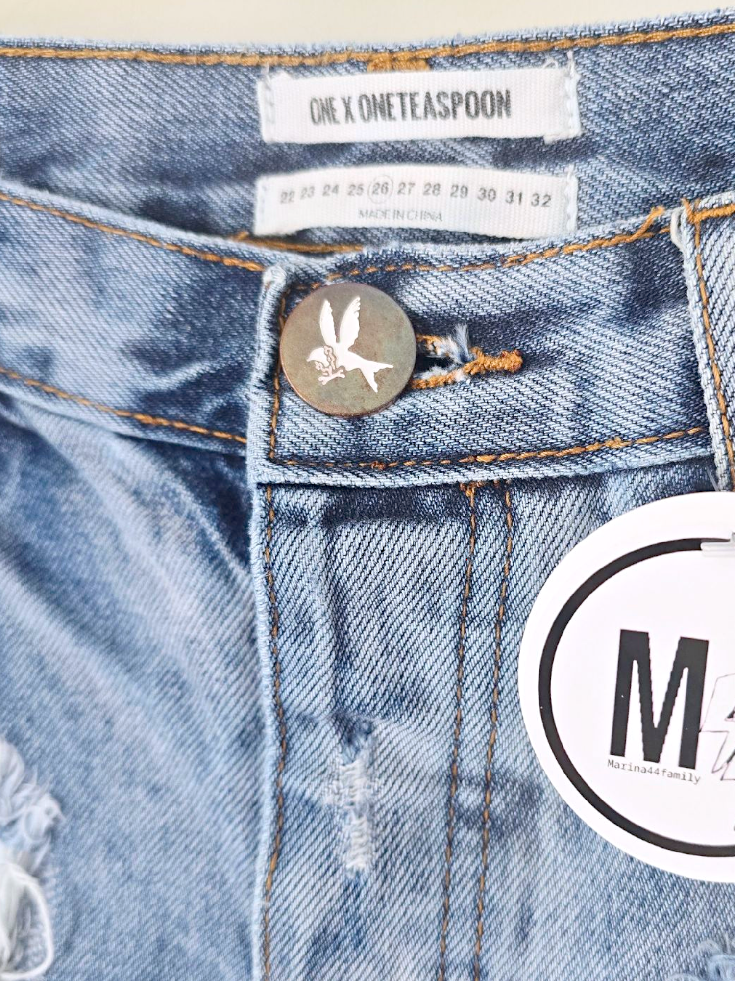 Short destroy en denim