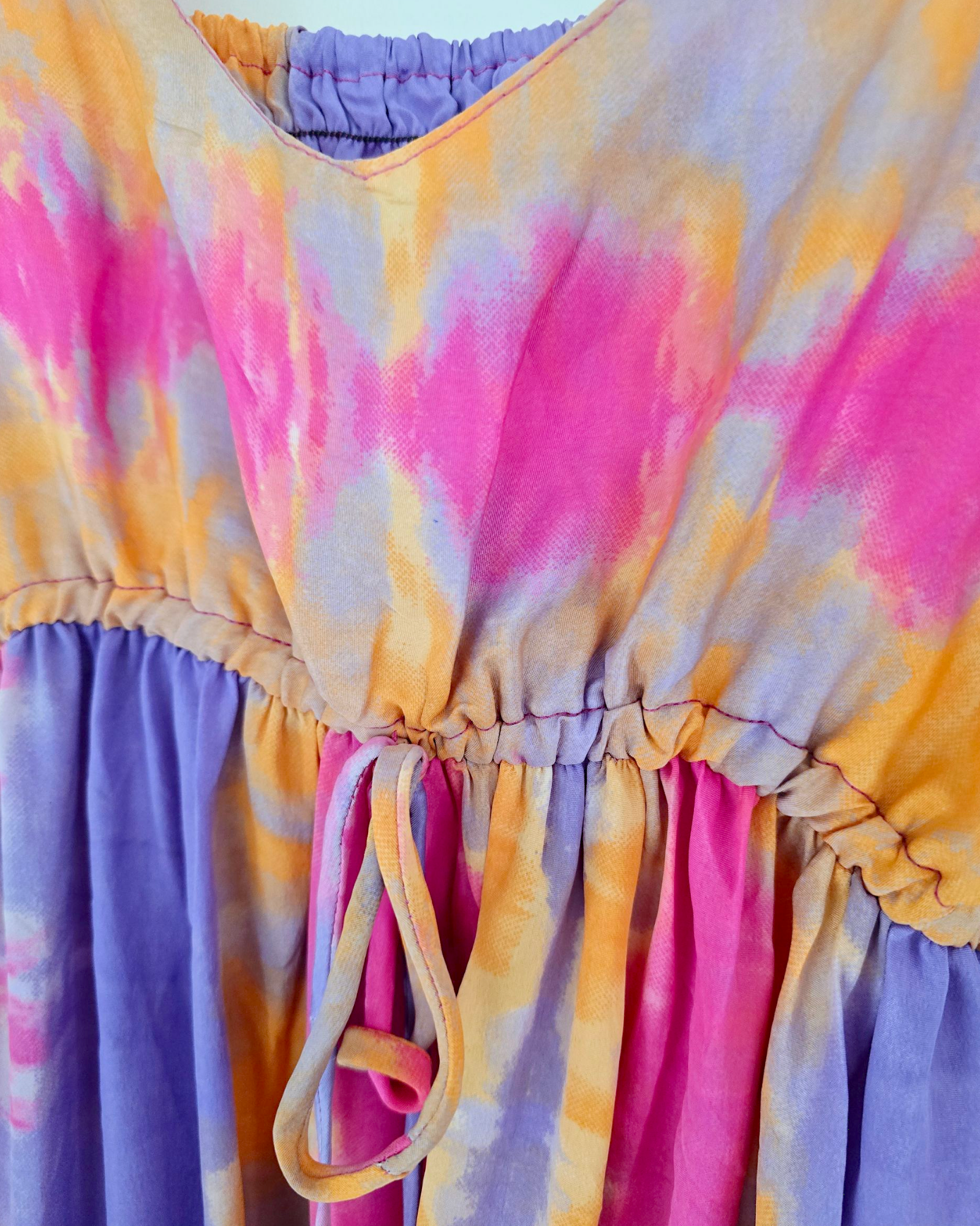 Robe tie and dye