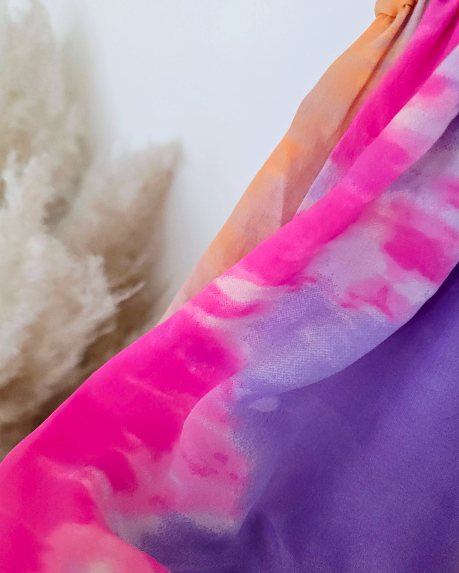 Robe tie and dye