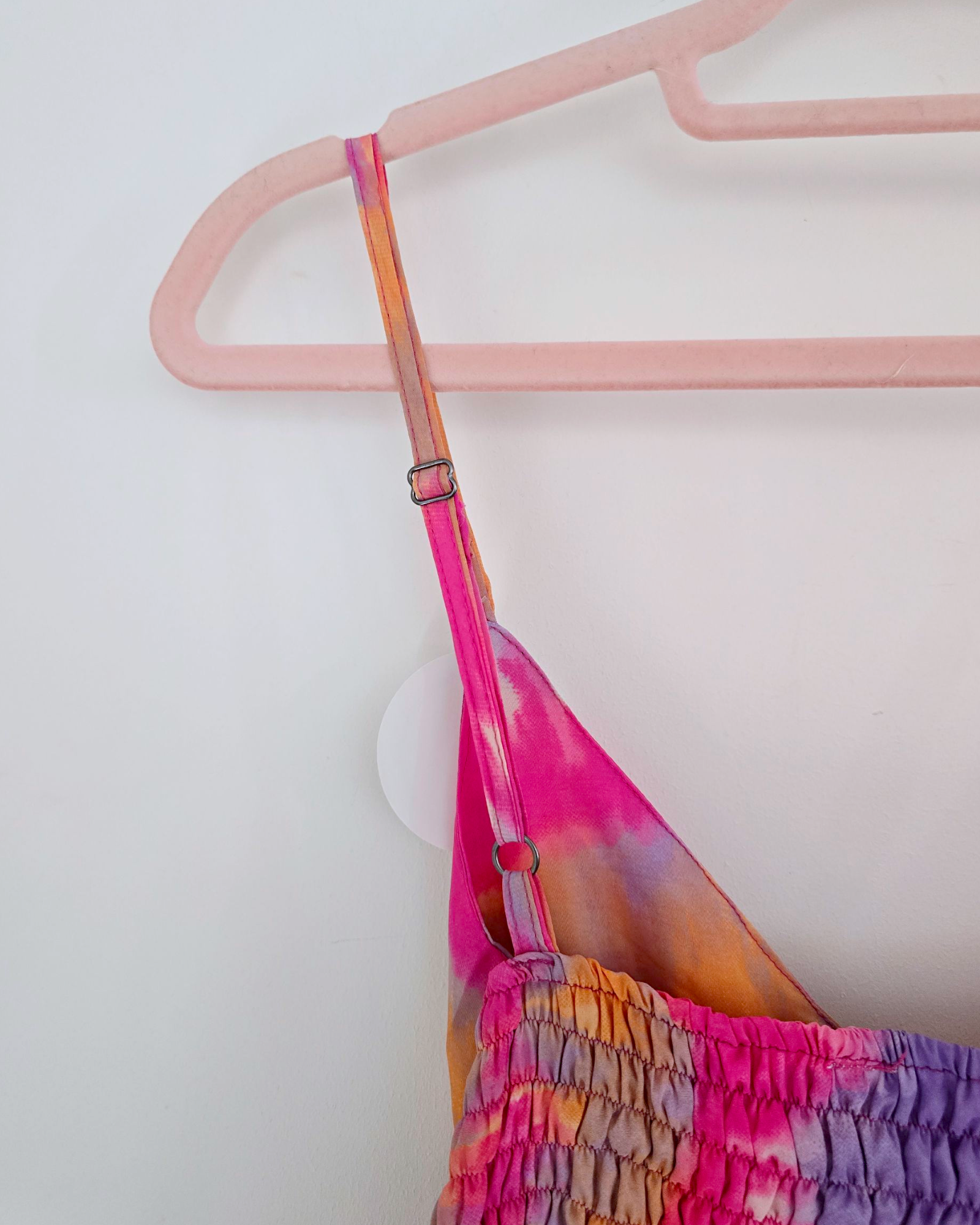 Robe tie and dye