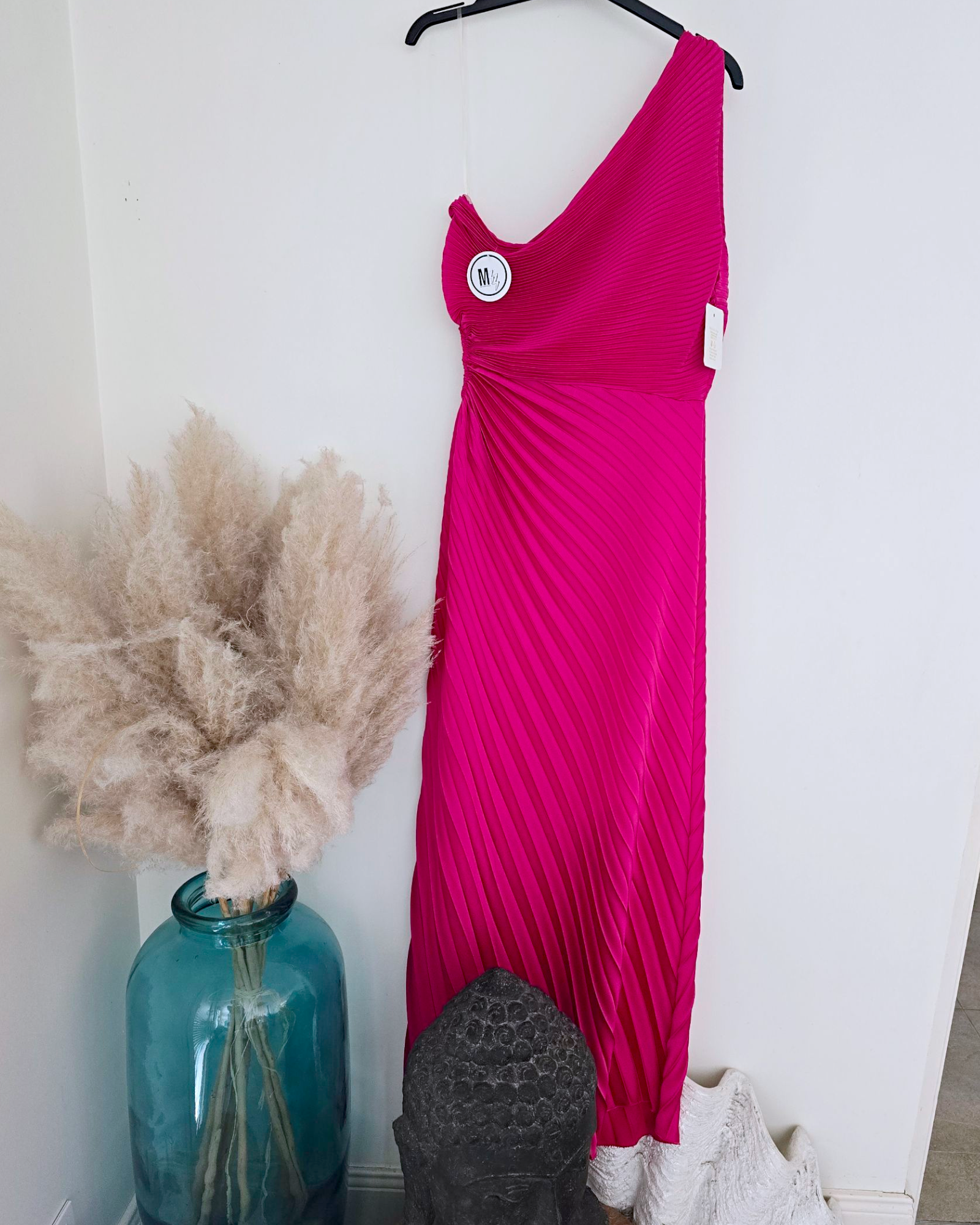 Robe asymétrique fuchsia