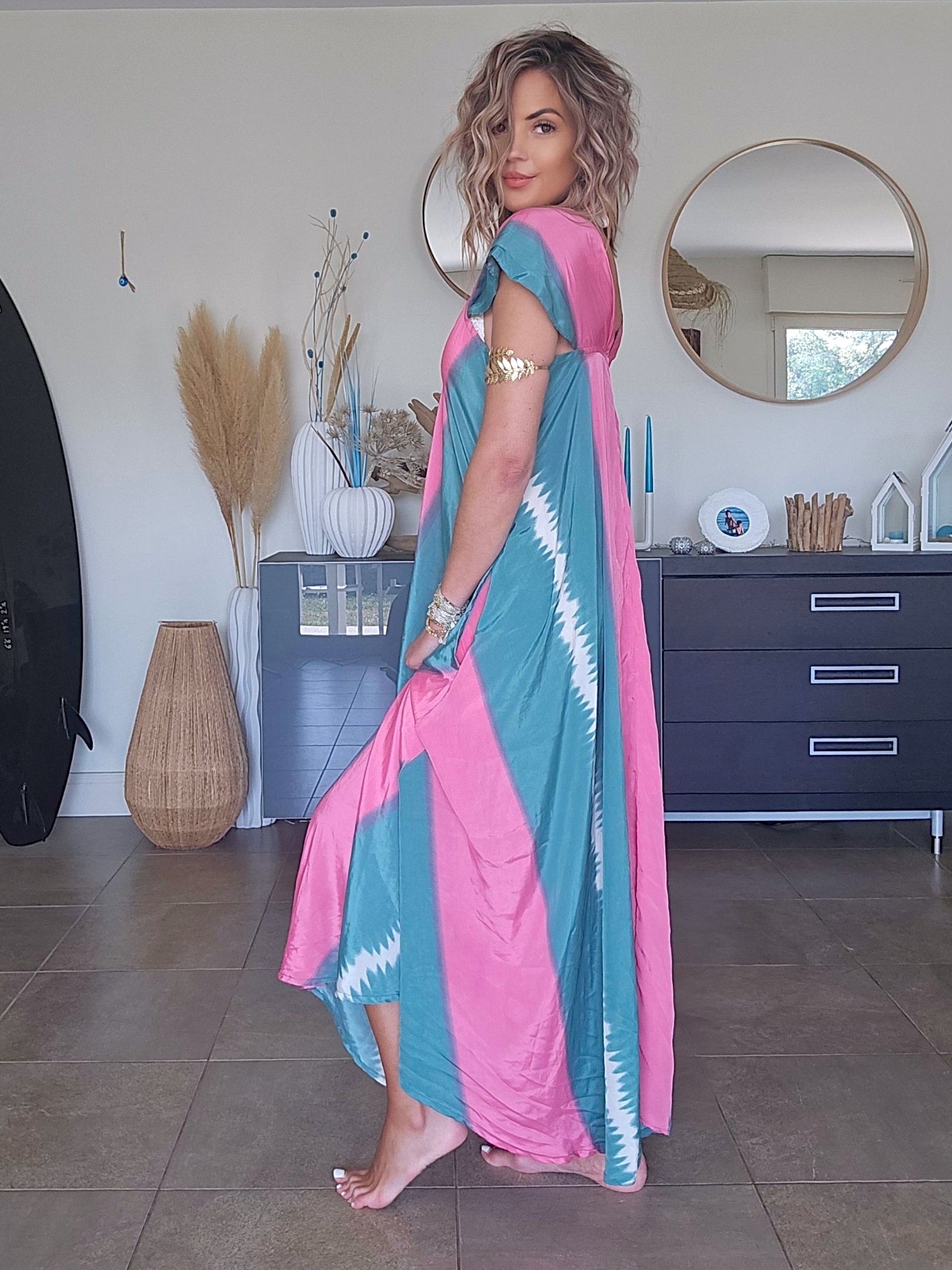 Robe tie rose