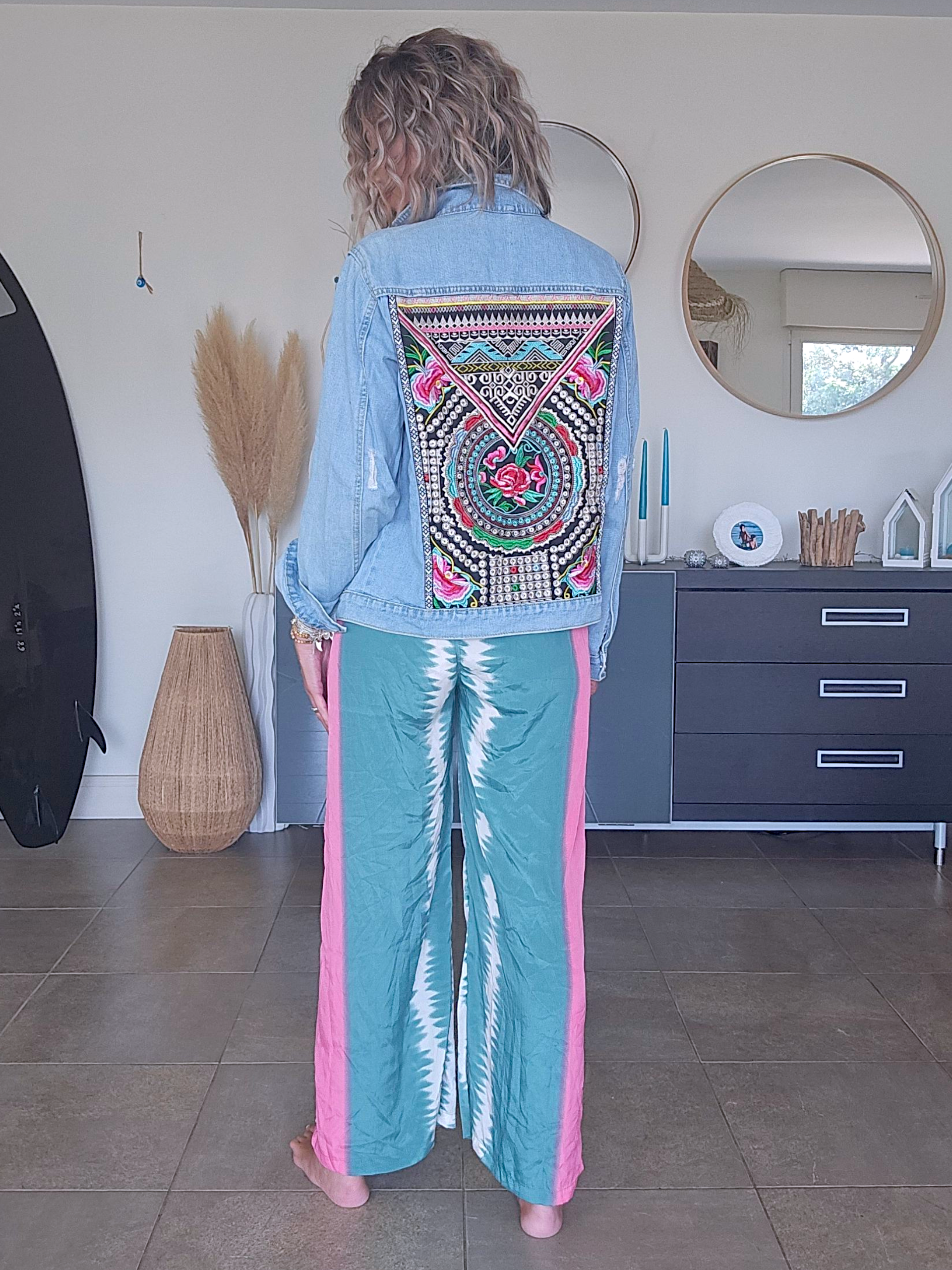 Veste en jean brodée