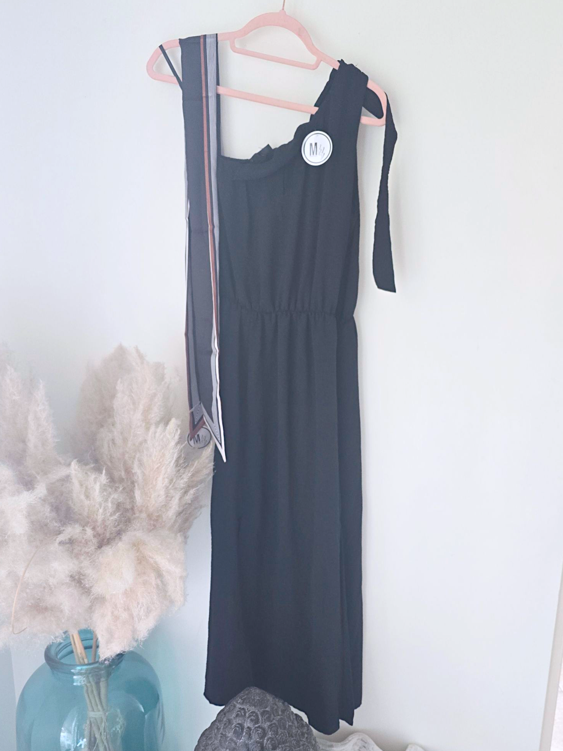 Robe asymétrique &amp; ceinture ruban