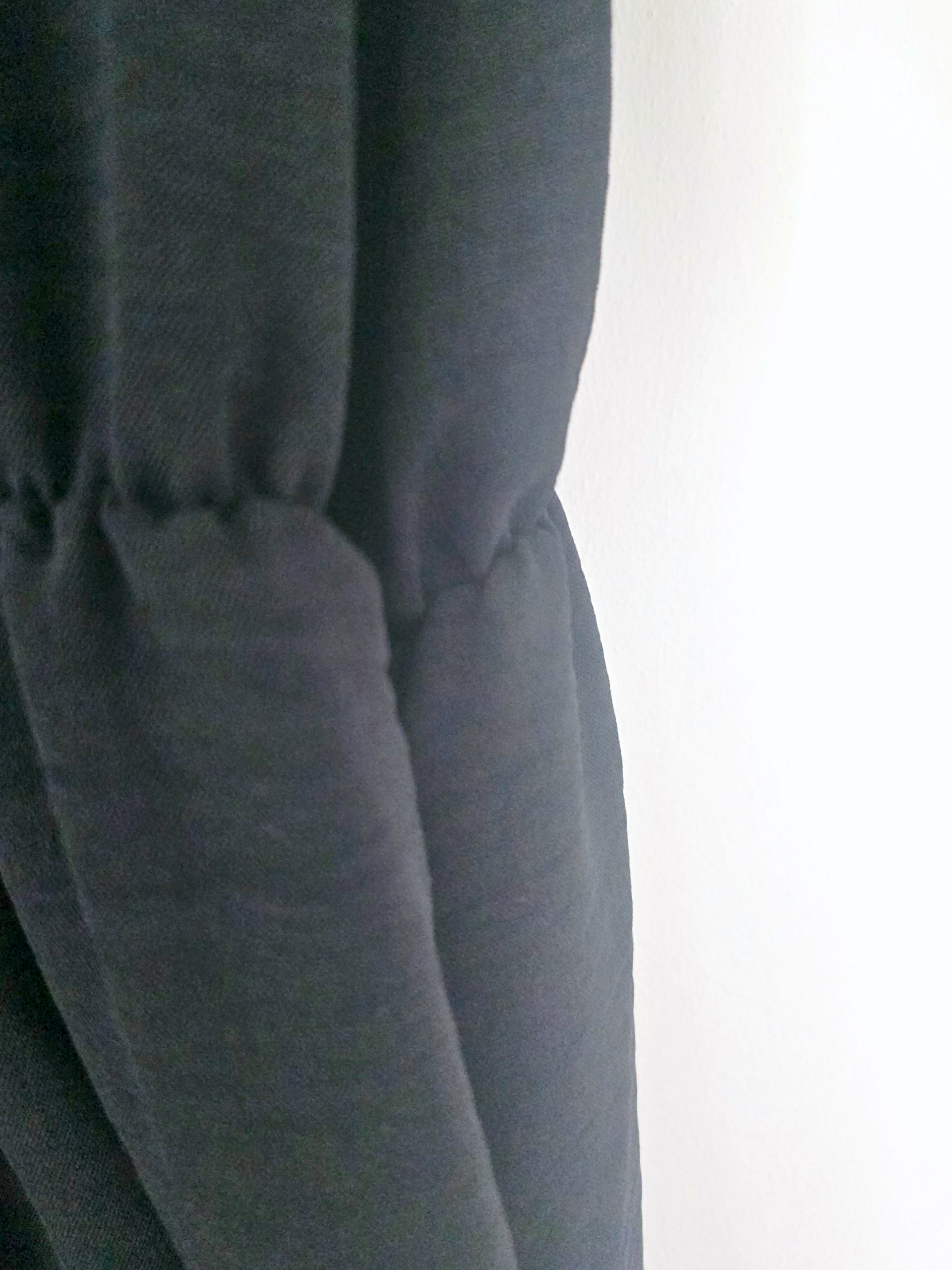 Robe asymétrique &amp; ceinture ruban