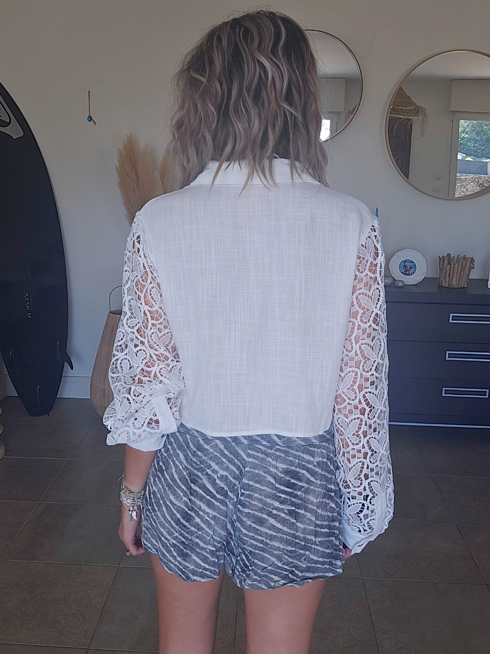 Short casual souple