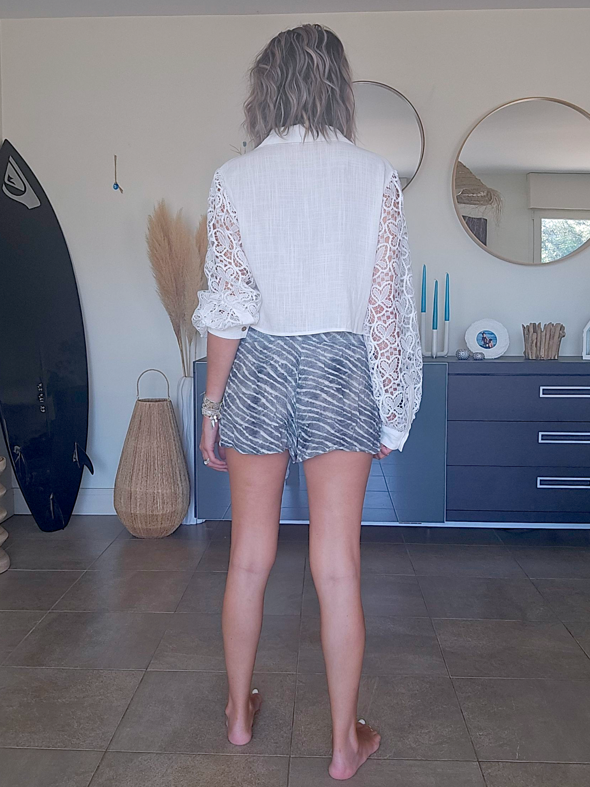 Short casual souple
