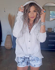 Short tie & dye gris