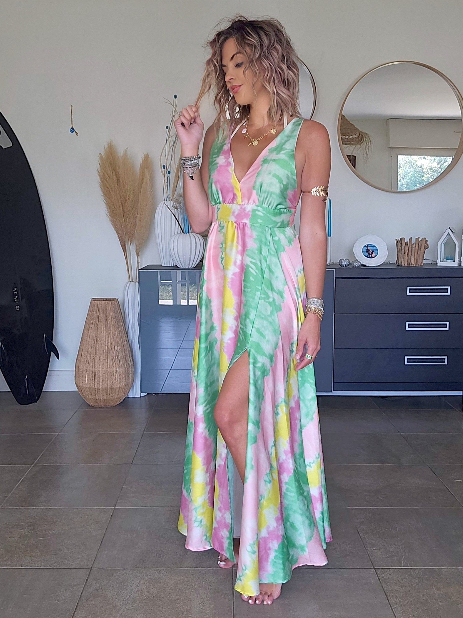 Robe tie and dye