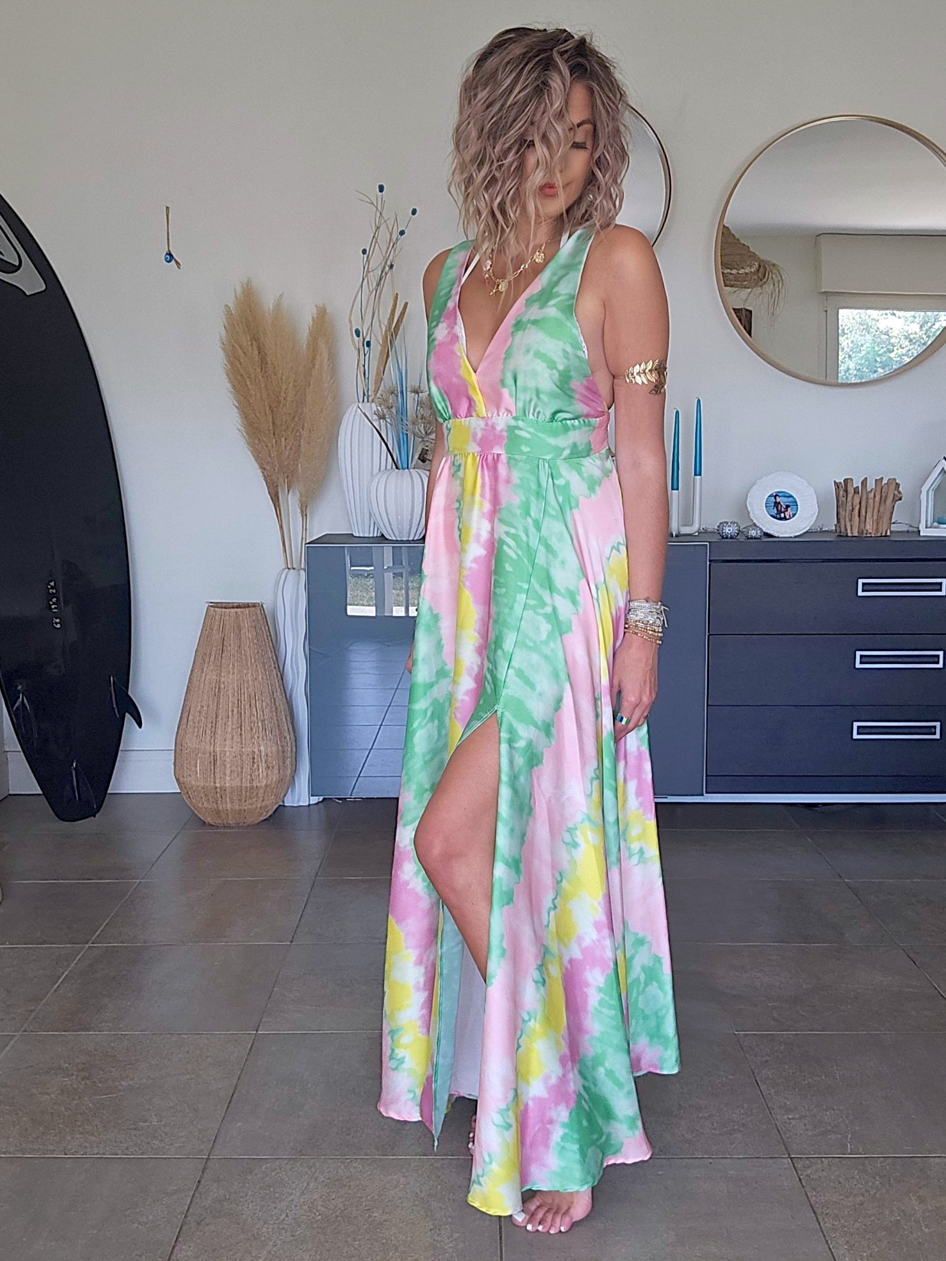 Robe tie and dye