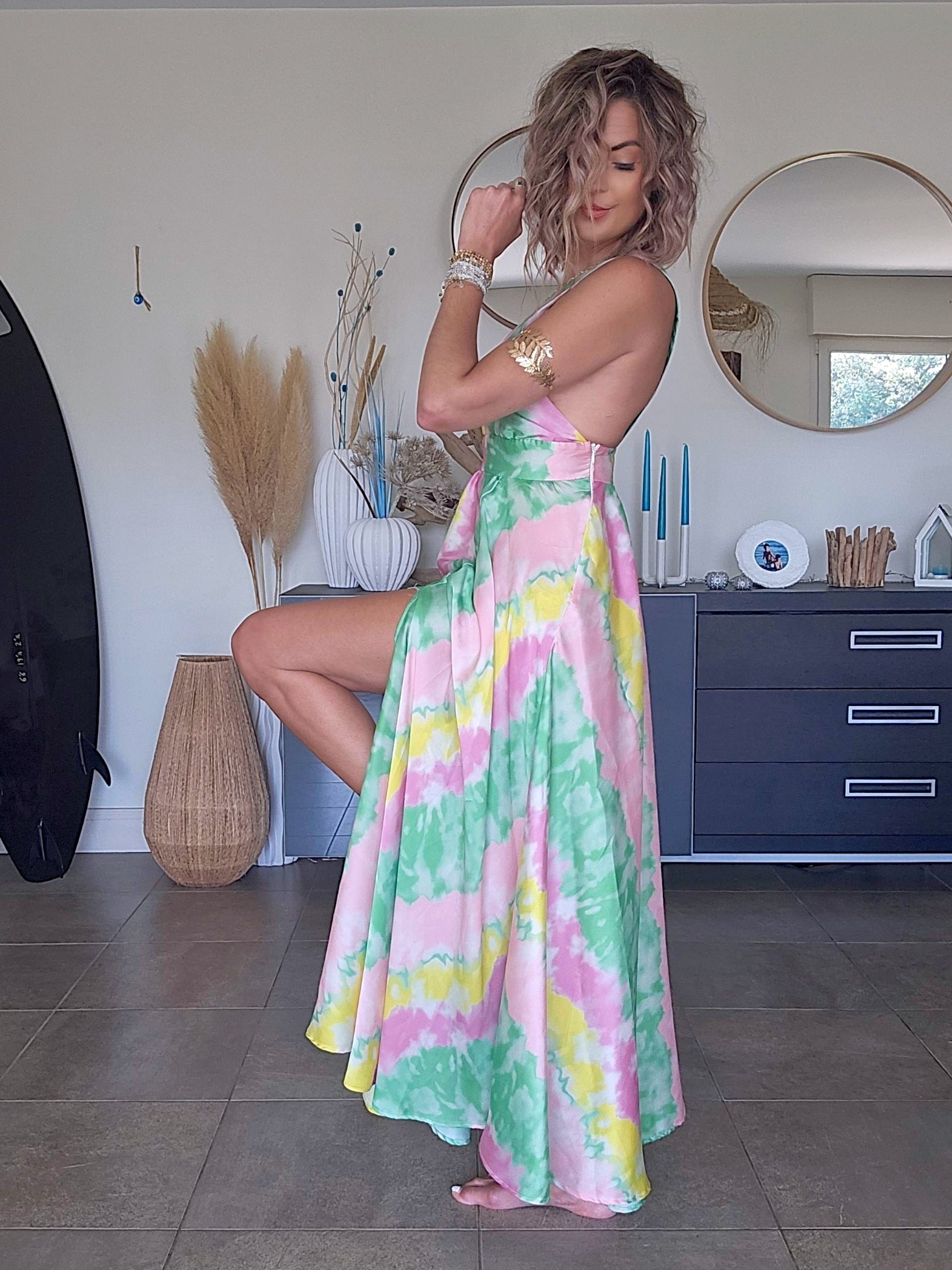 Robe tie and dye