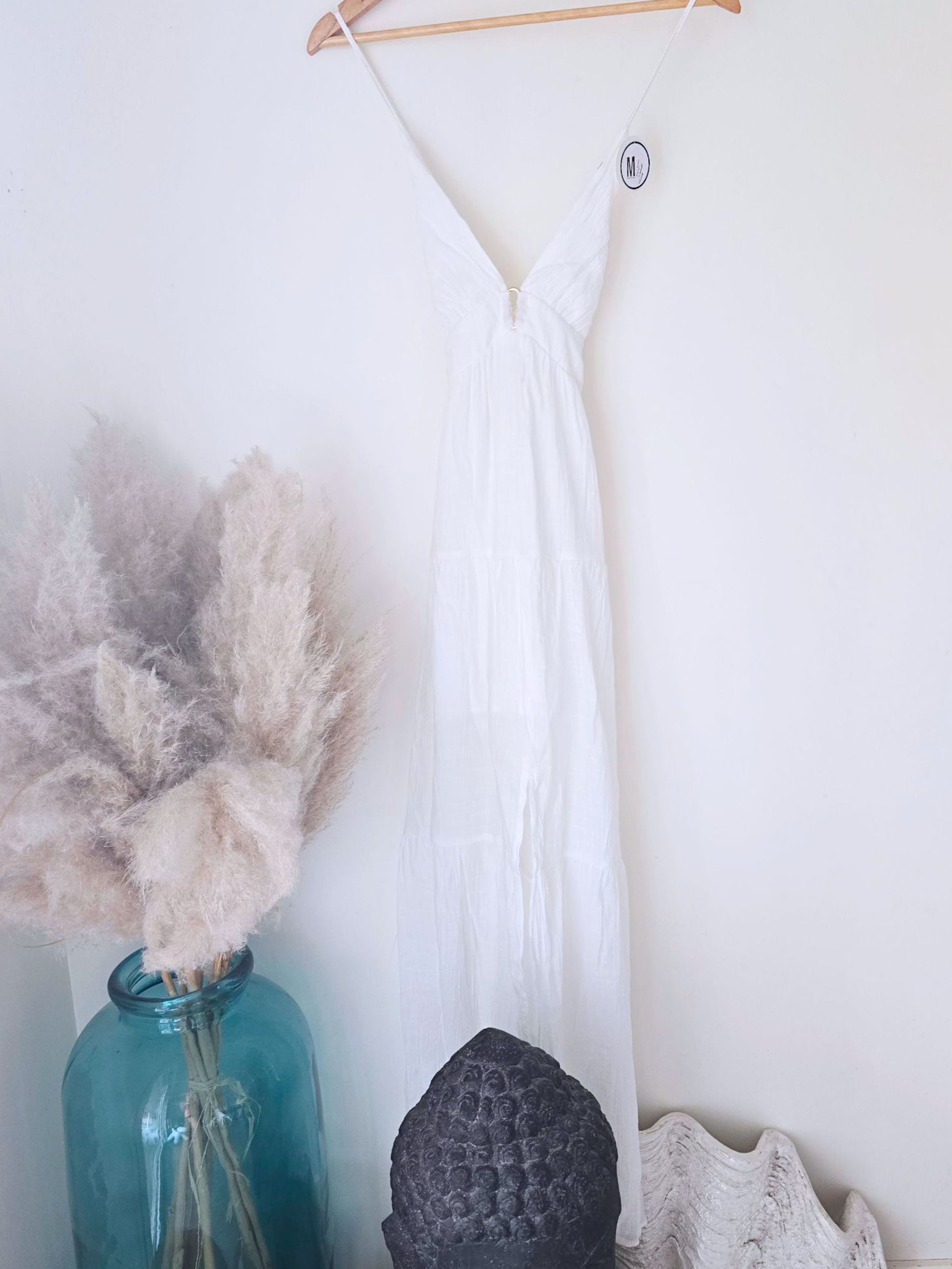 Robe White