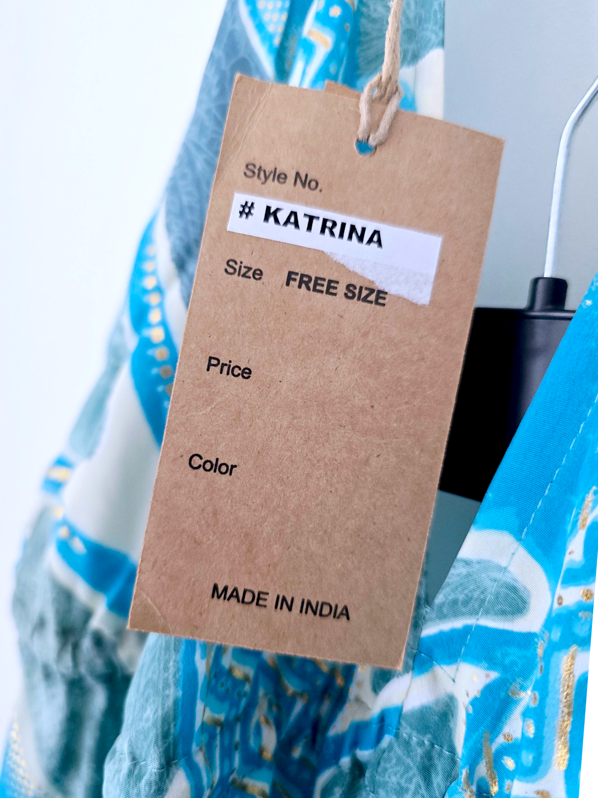 Robe bleue dos nu en soie