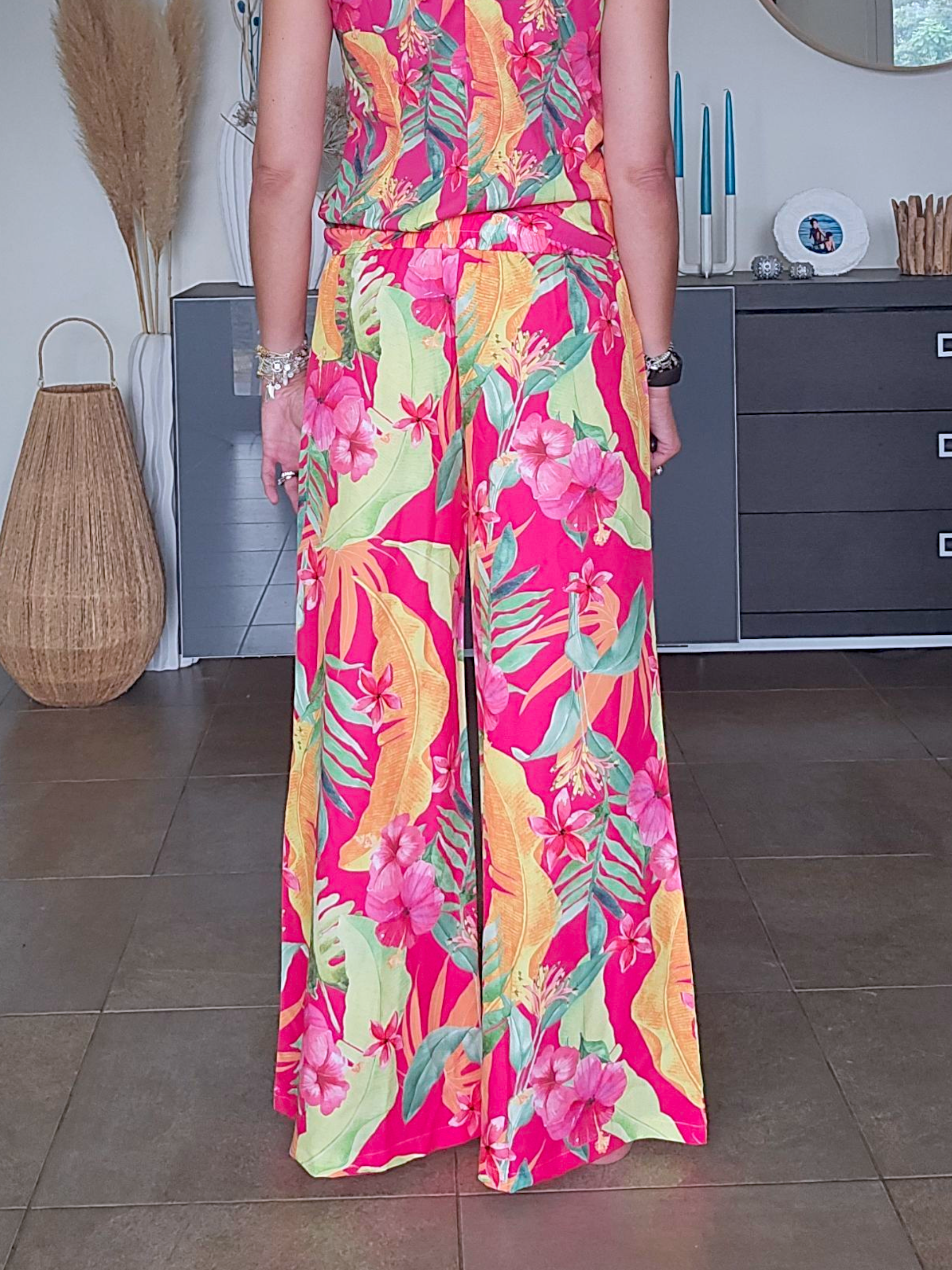 Ensemble flowers chic