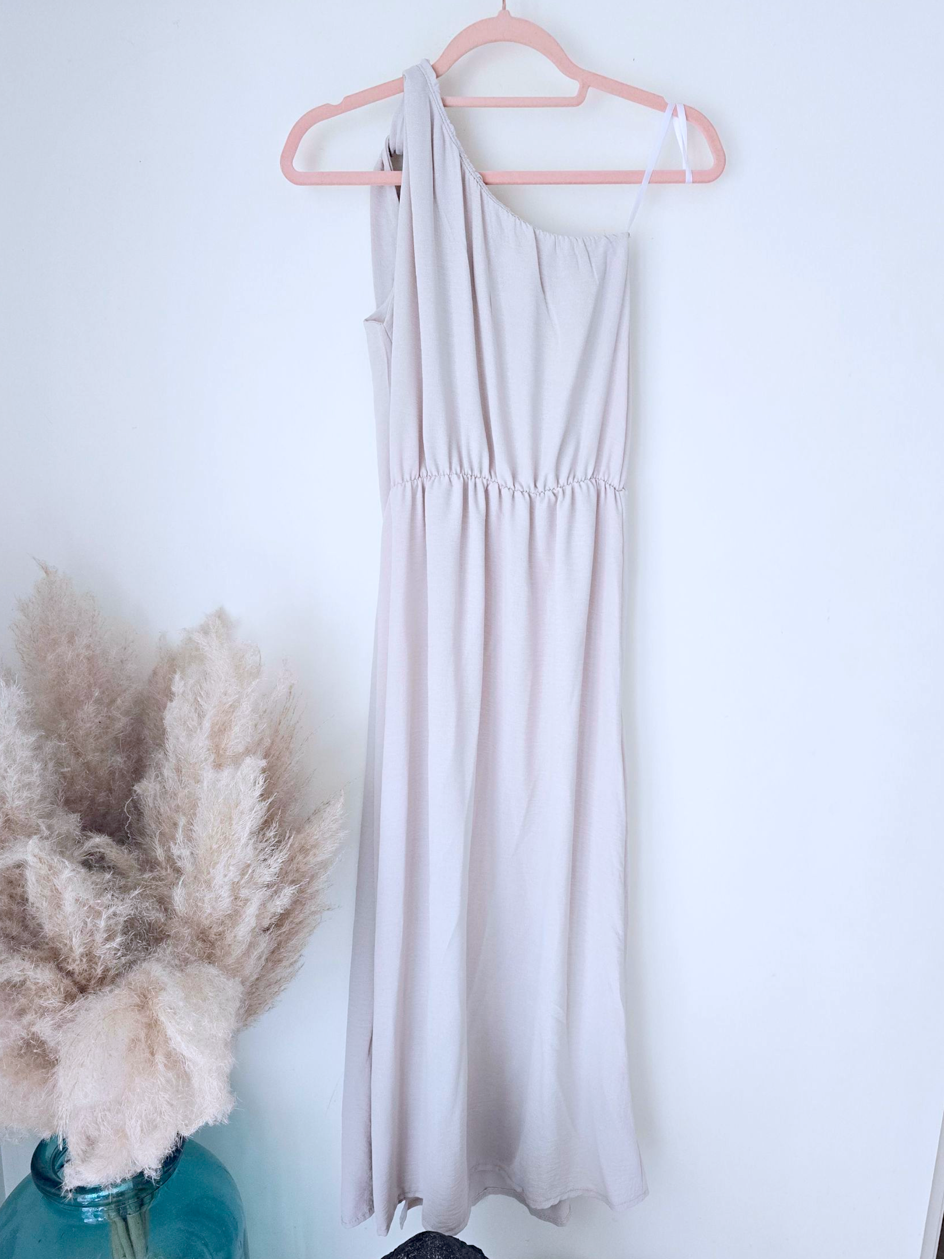 Robe asymétrique