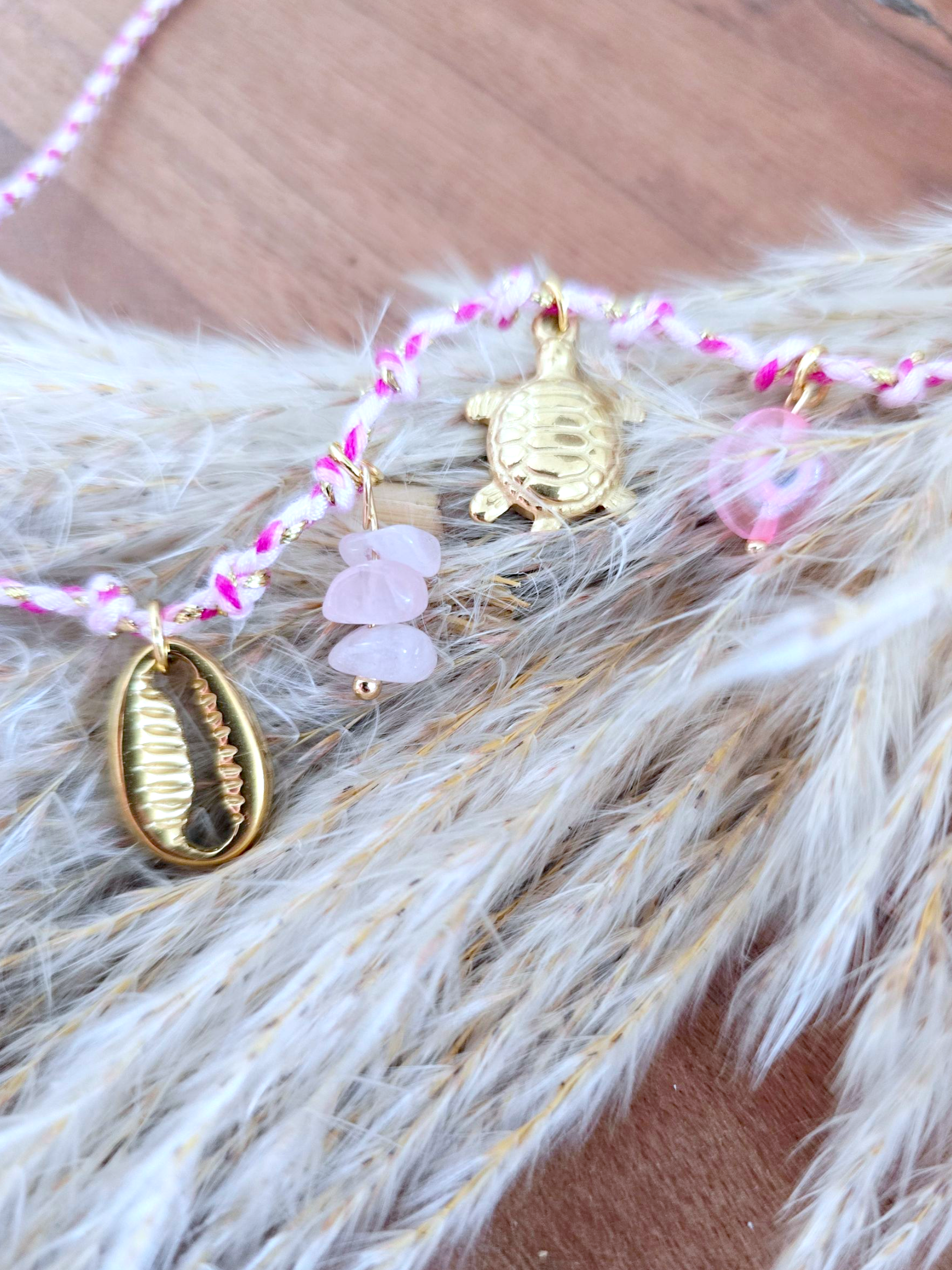 Collier boho rose