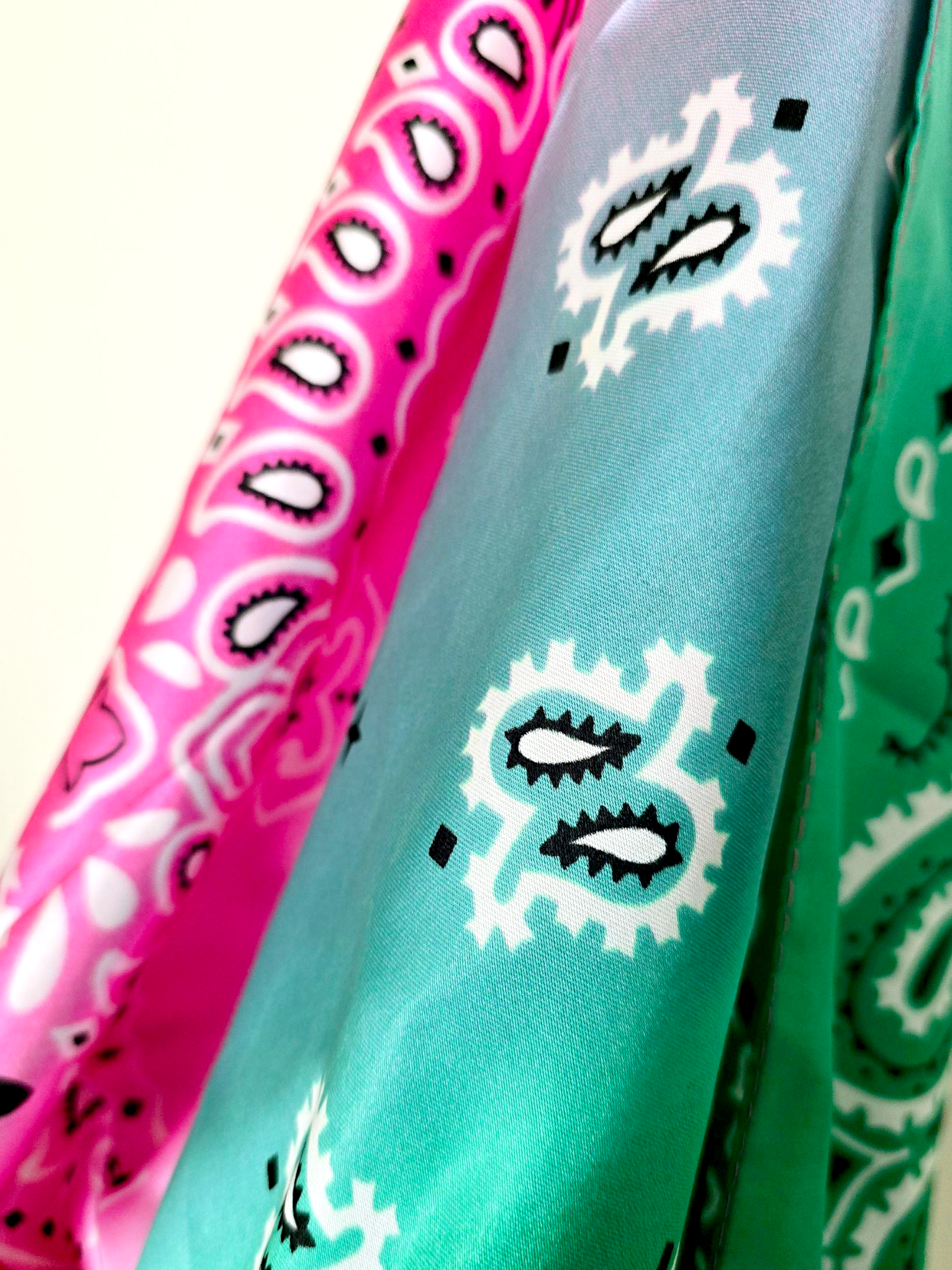Foulard tie and dye