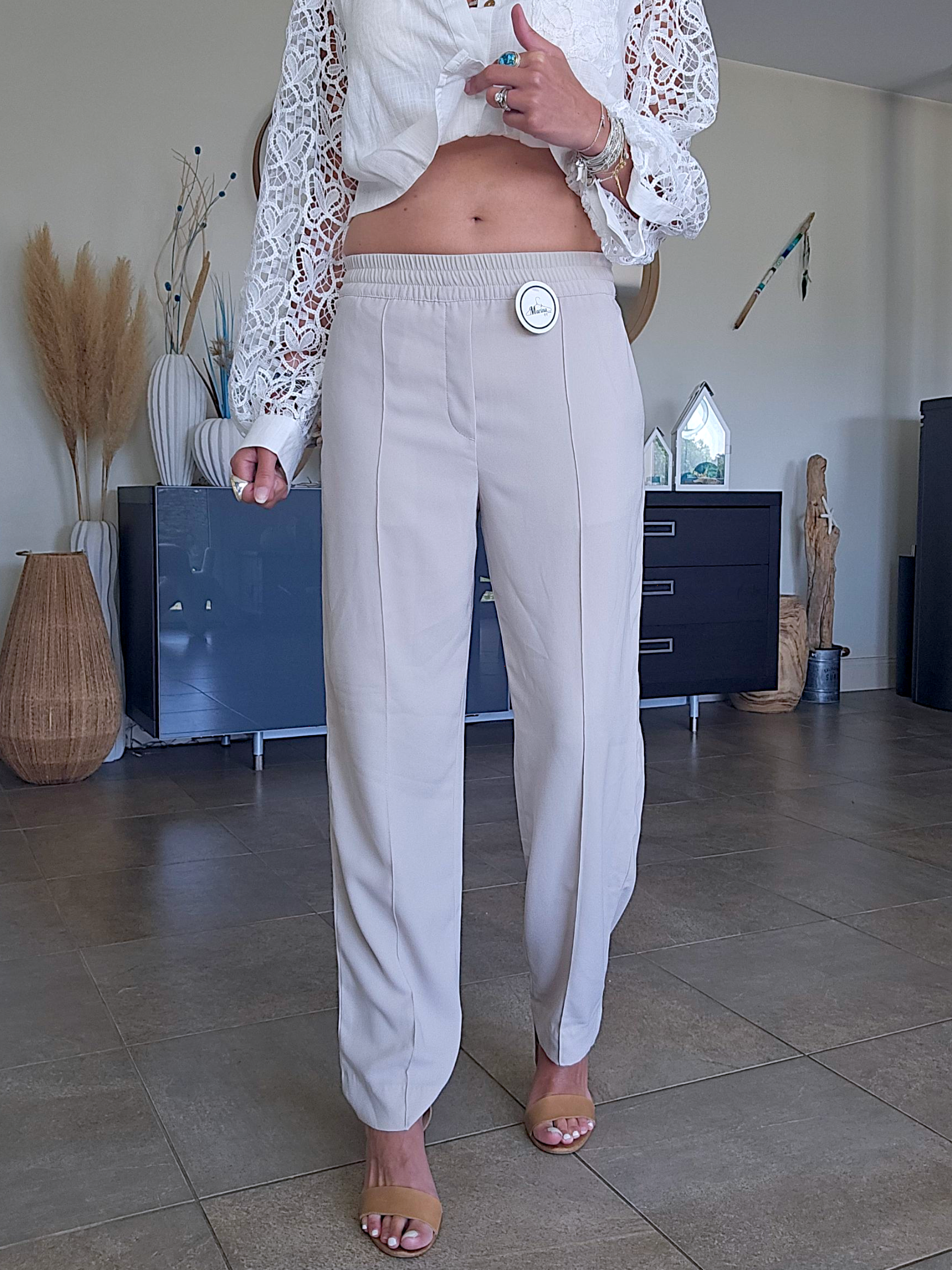 Pantalon fluide chic - 𝐌𝐚𝐫𝐢𝐧𝐚𝟒𝟒𝐟𝐚𝐦𝐢𝐥𝐲