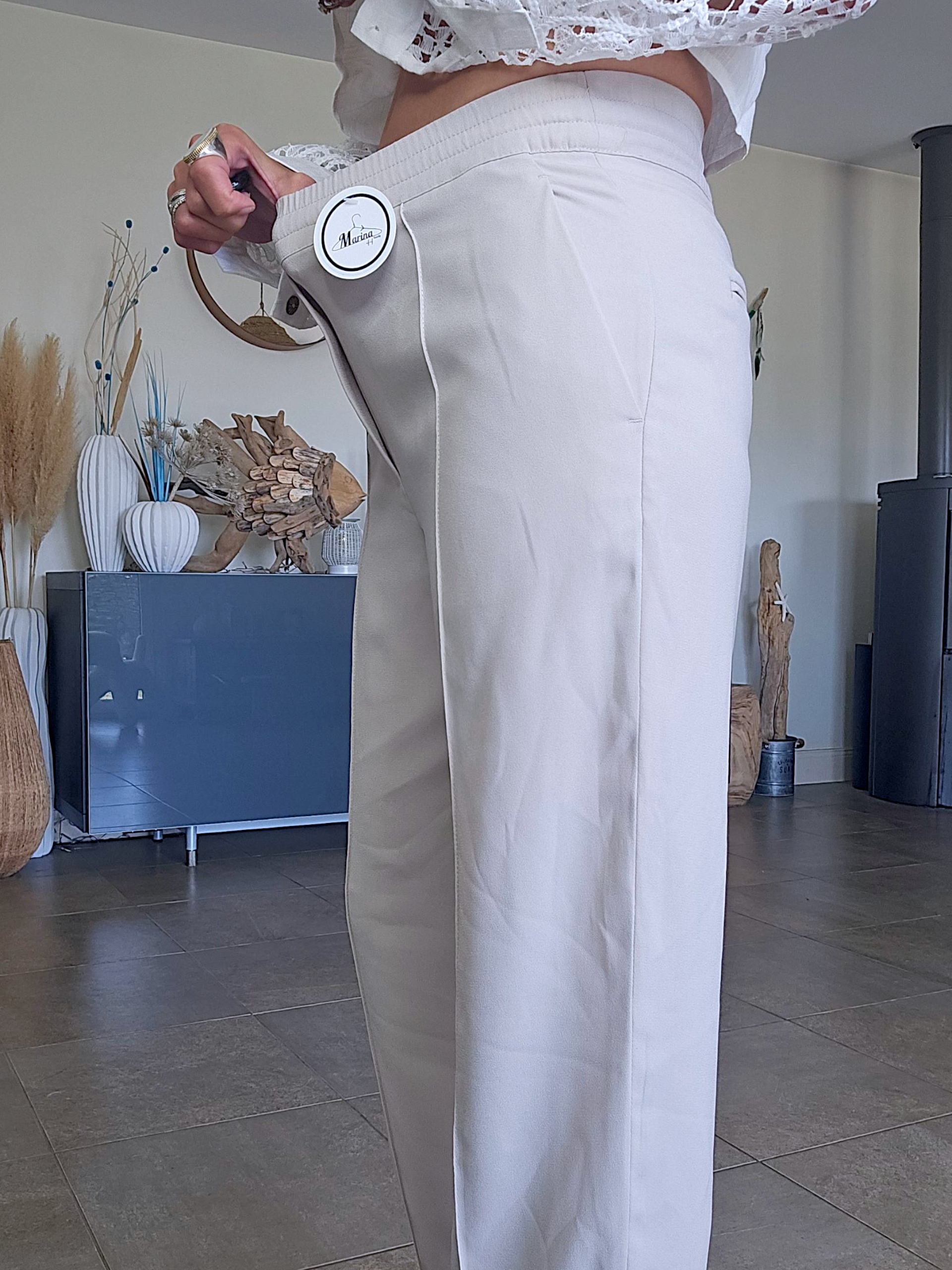 Pantalon fluide chic - 𝐌𝐚𝐫𝐢𝐧𝐚𝟒𝟒𝐟𝐚𝐦𝐢𝐥𝐲